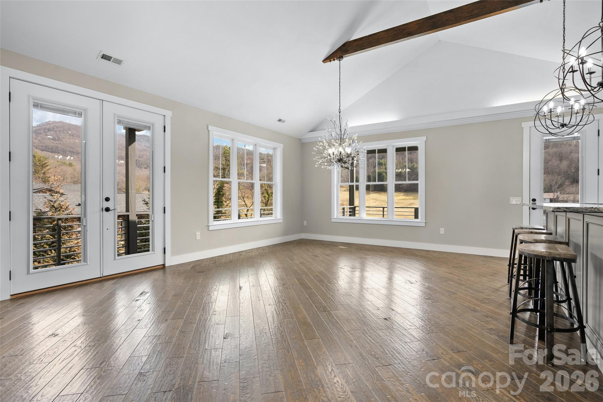 189 Greenview Drive - Photo 13