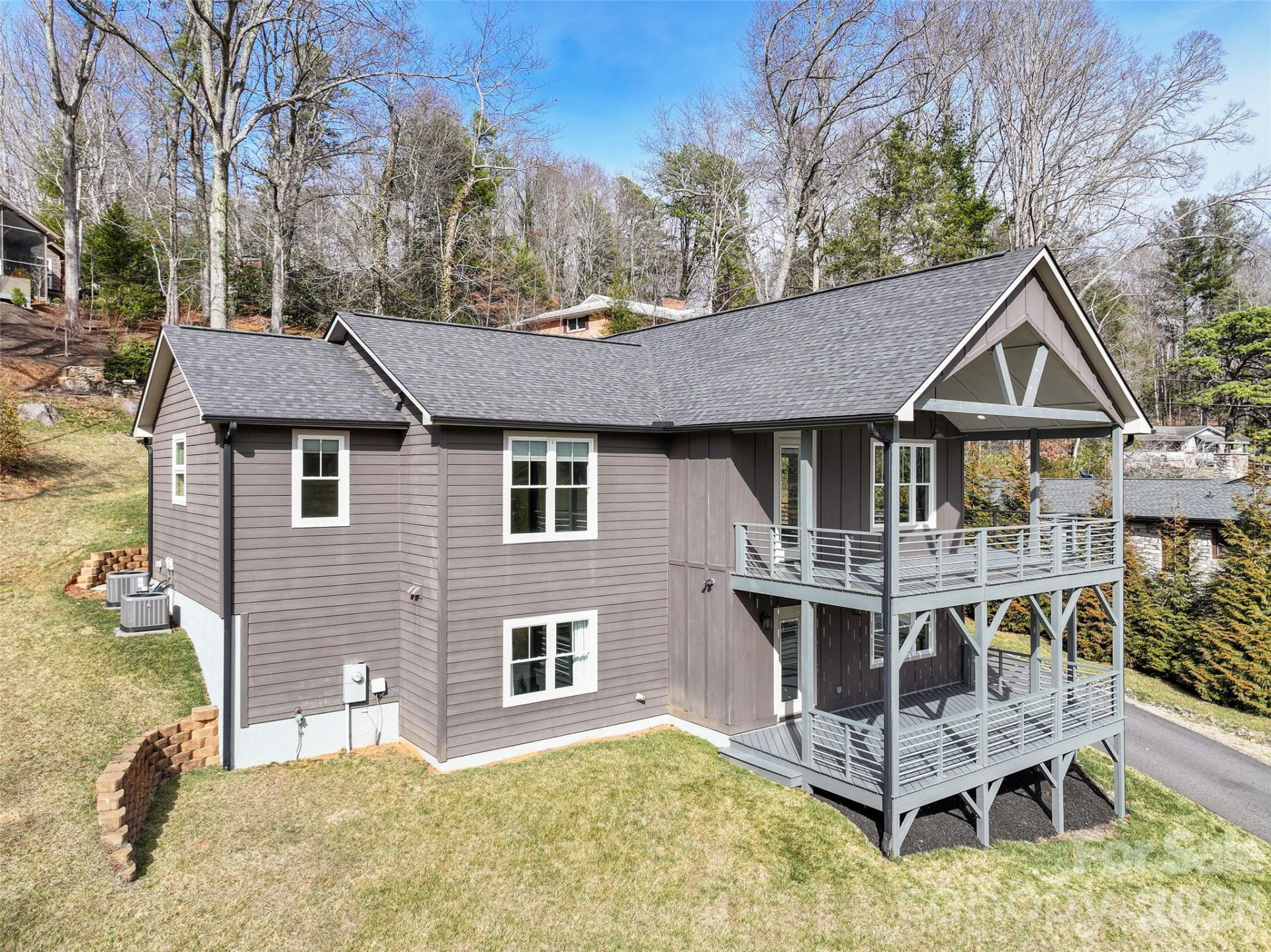 189 Greenview Drive - Photo 3