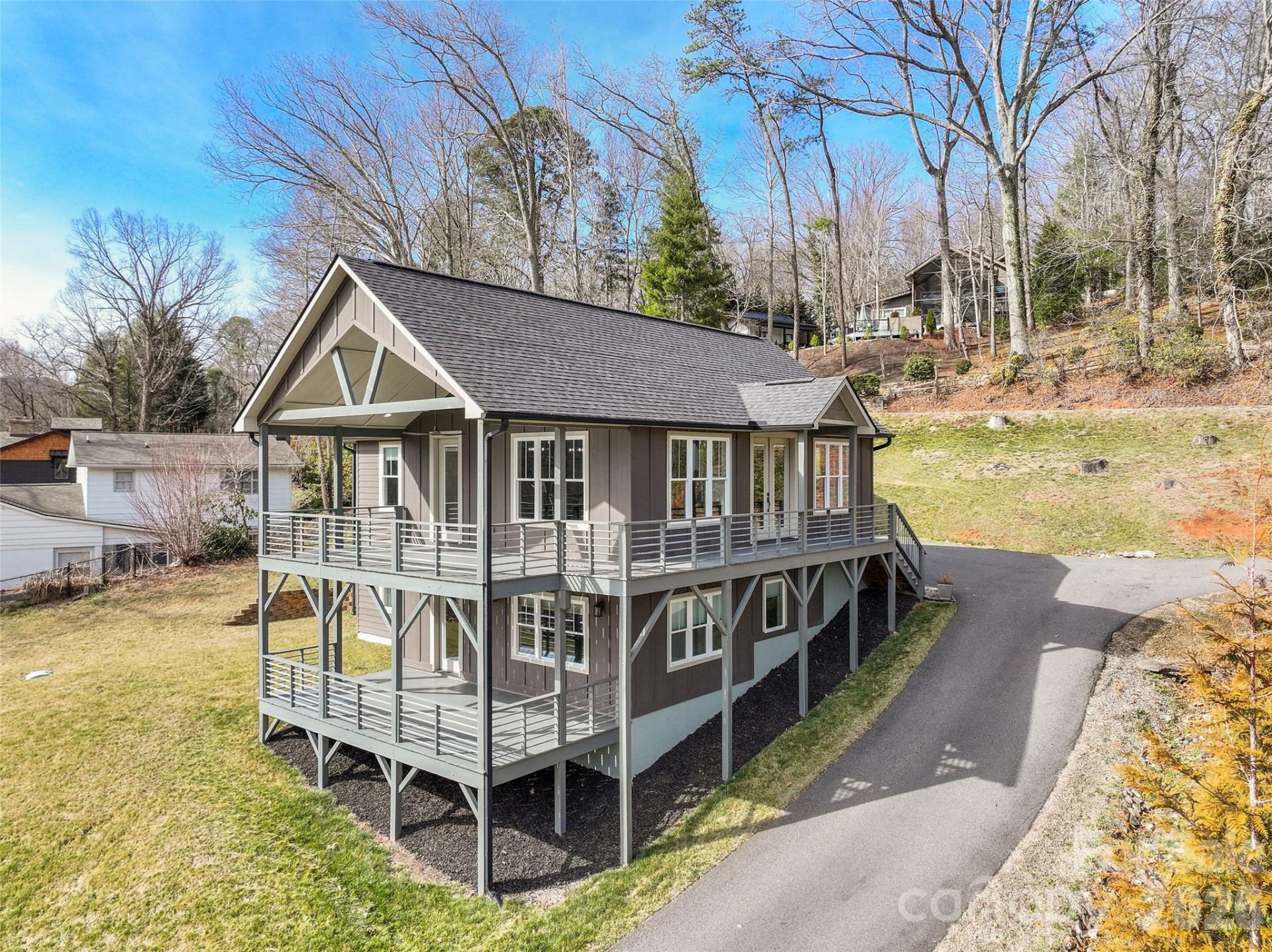 189 Greenview Drive - Photo 4