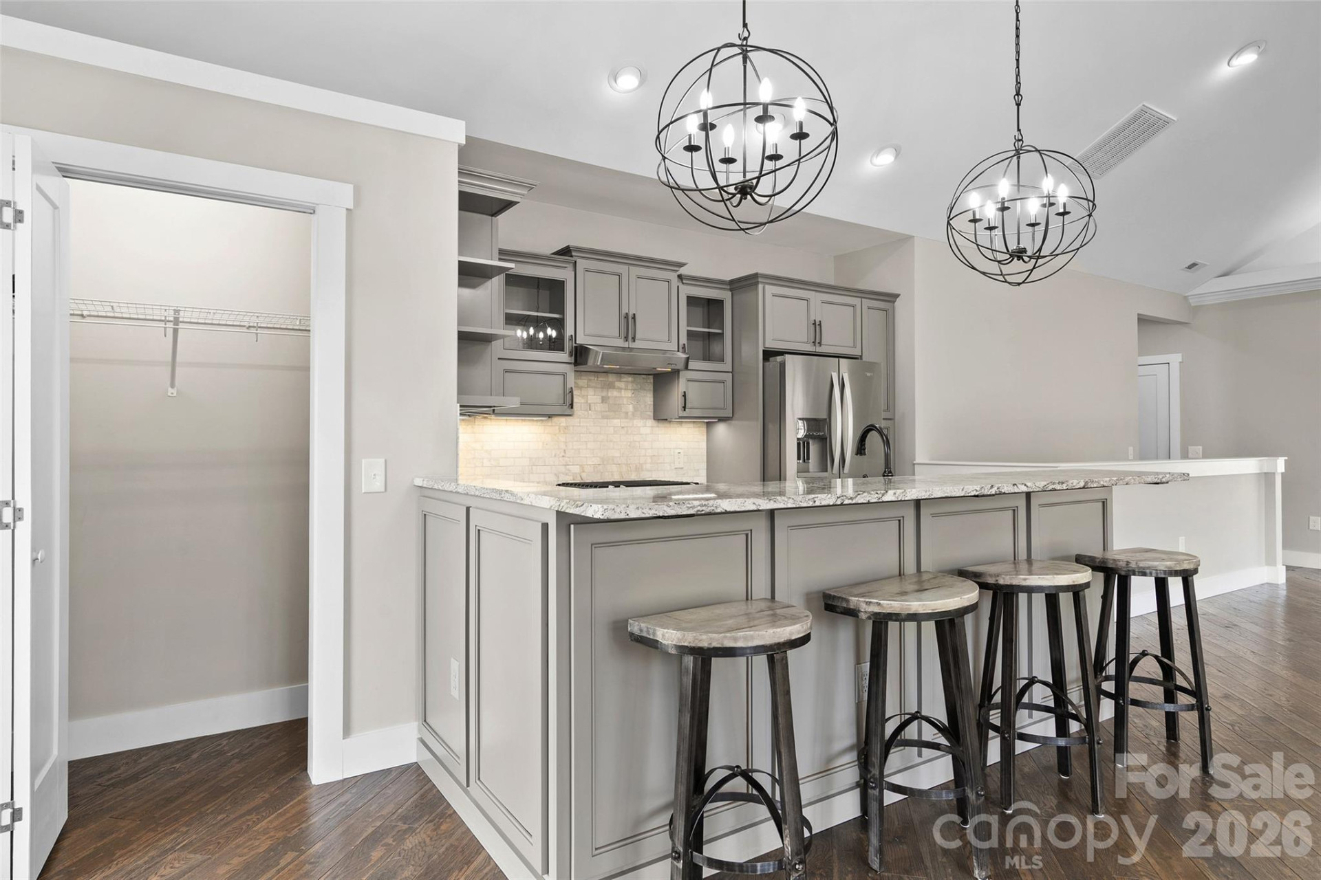 189 Greenview Drive - Photo 8