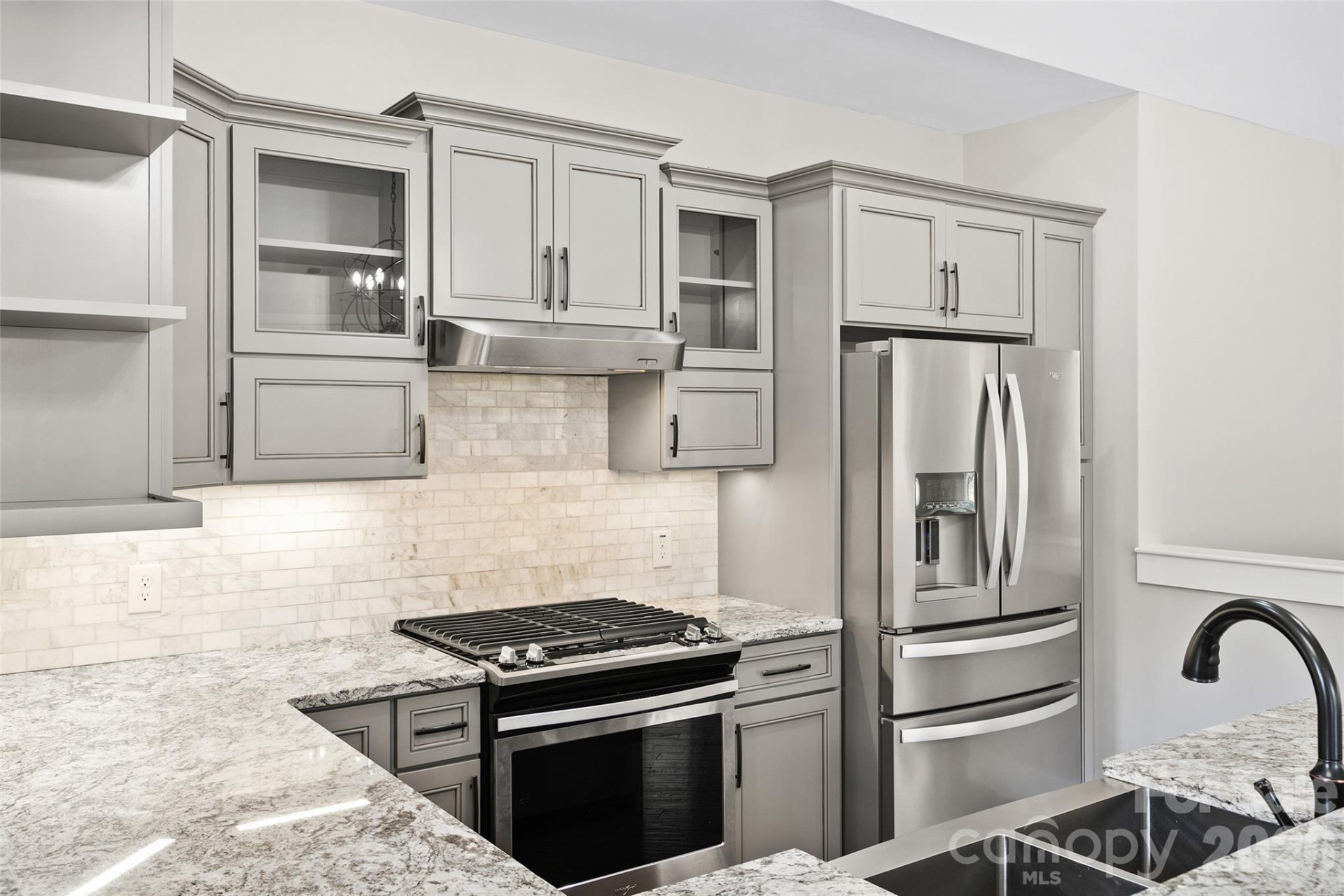 189 Greenview Drive - Photo 10