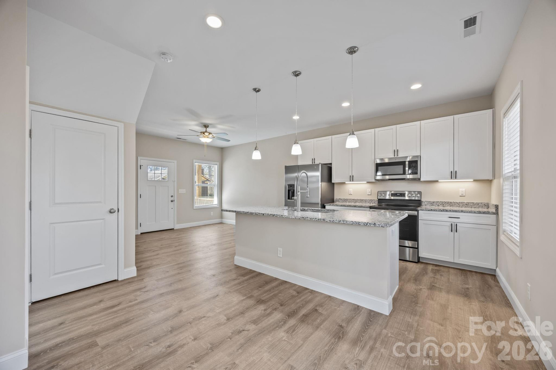 88 Winston Avenue - Photo 11
