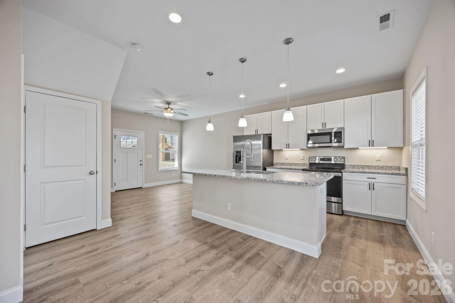 88 Winston Avenue - Photo 11