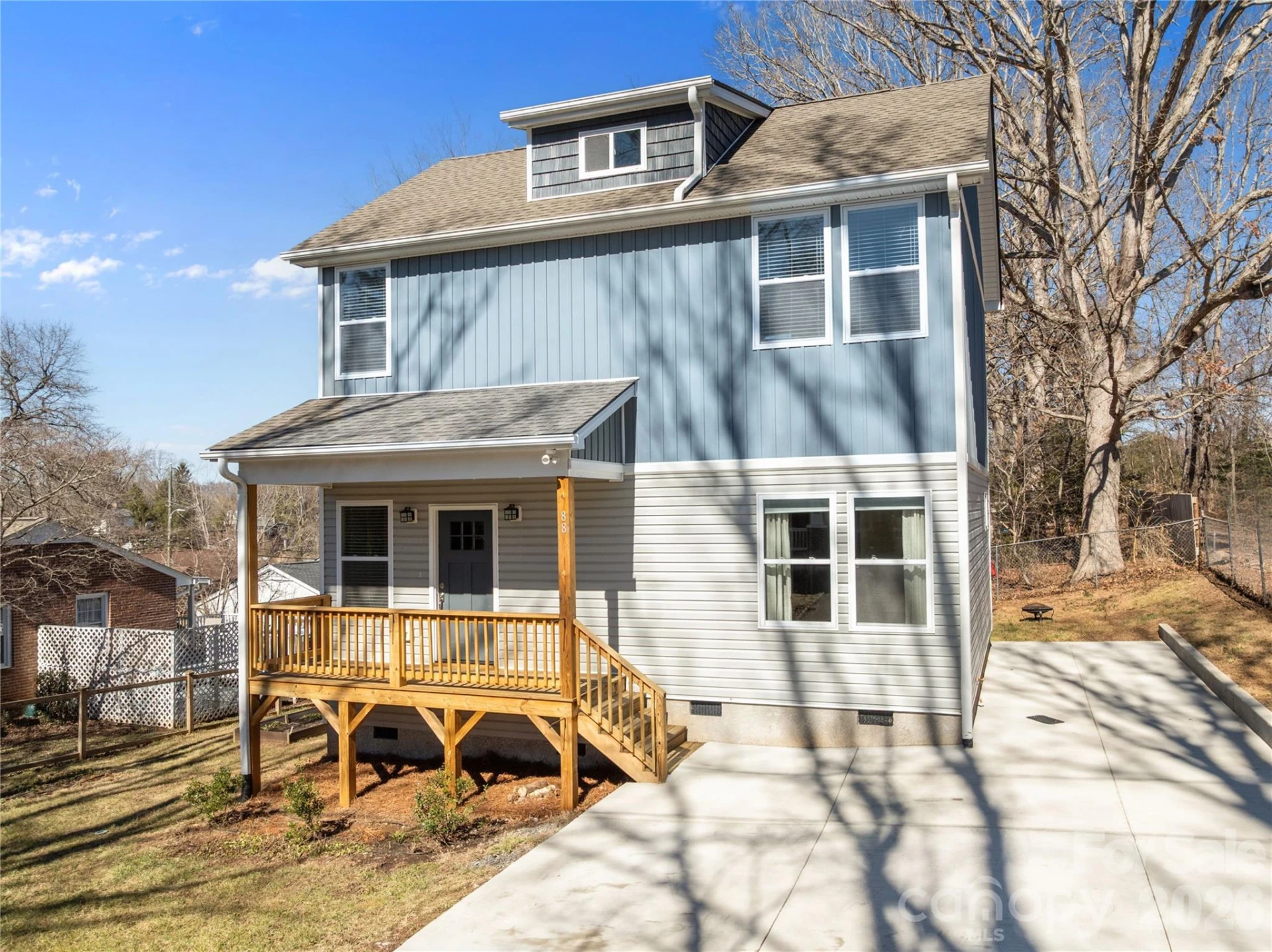 88 Winston Avenue - Photo 3