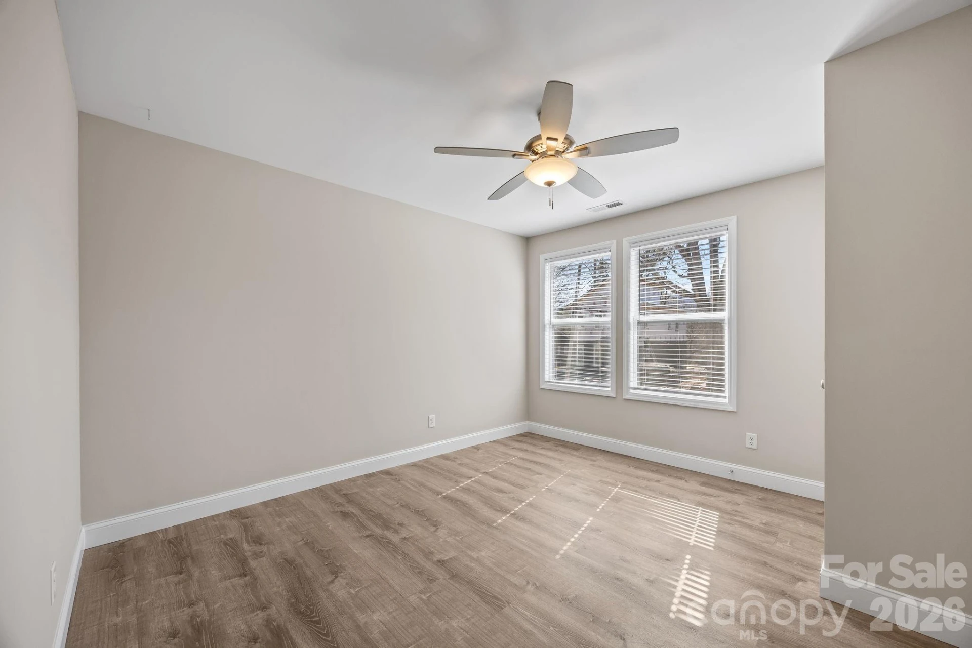 88 Winston Avenue - Photo 26