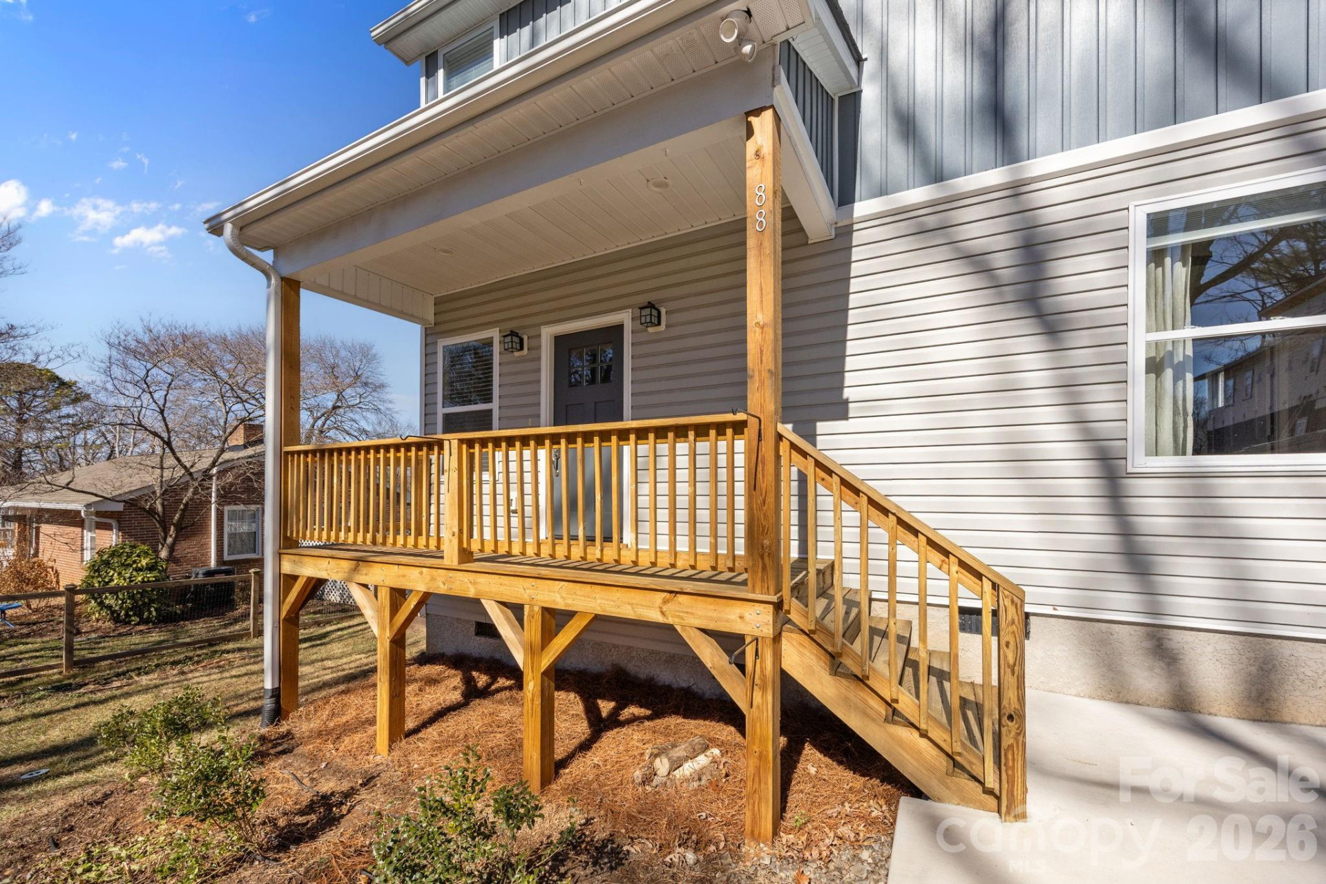 88 Winston Avenue - Photo 5
