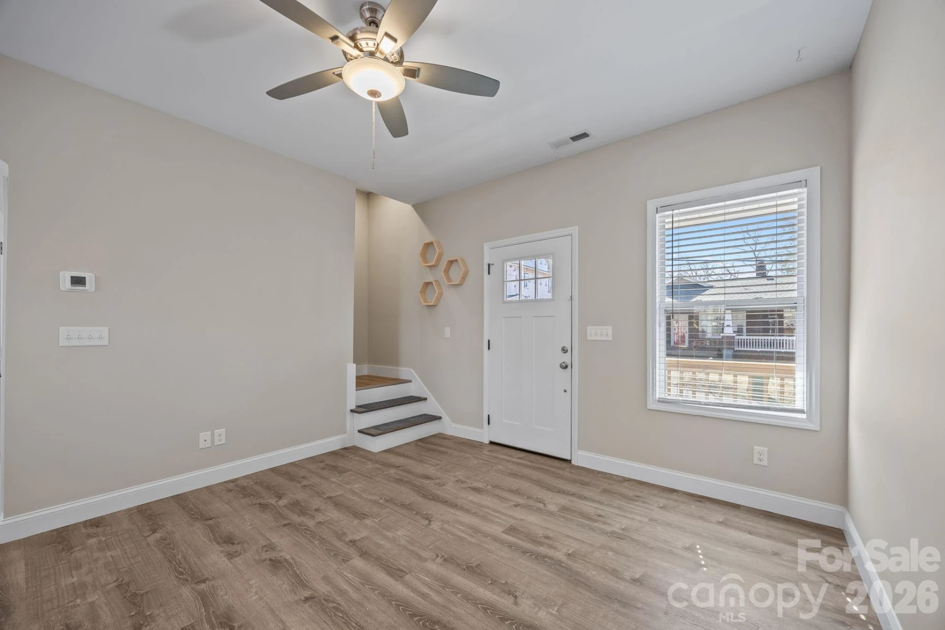 88 Winston Avenue - Photo 7