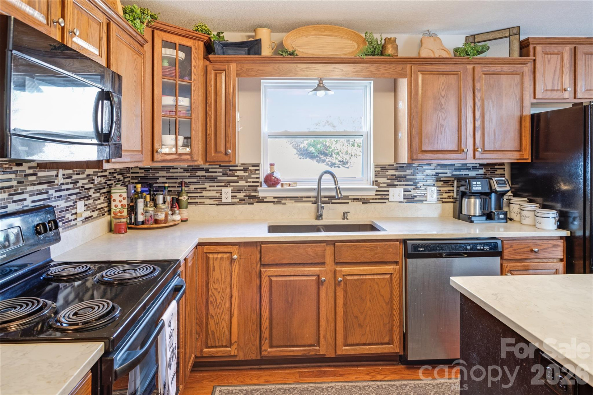 872 Mountainside Drive - Photo 13