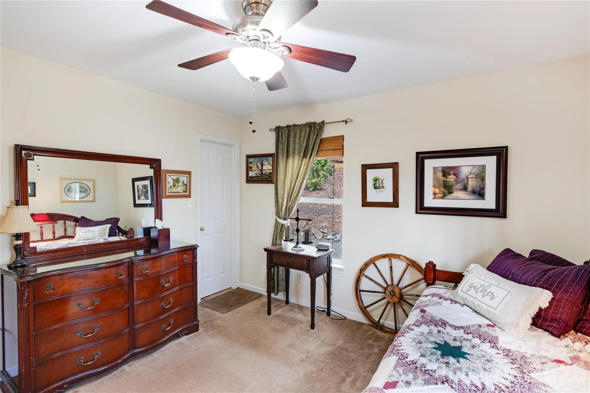 872 Mountainside Drive - Photo 22