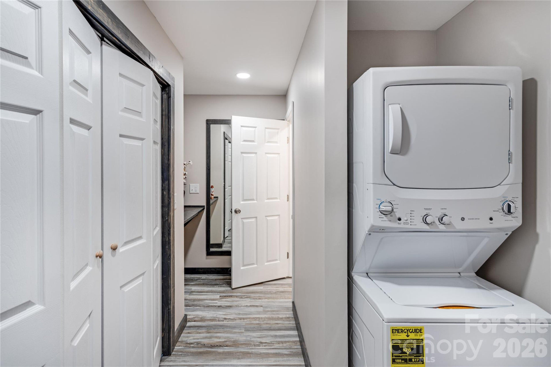 872 Mountainside Drive - Photo 34