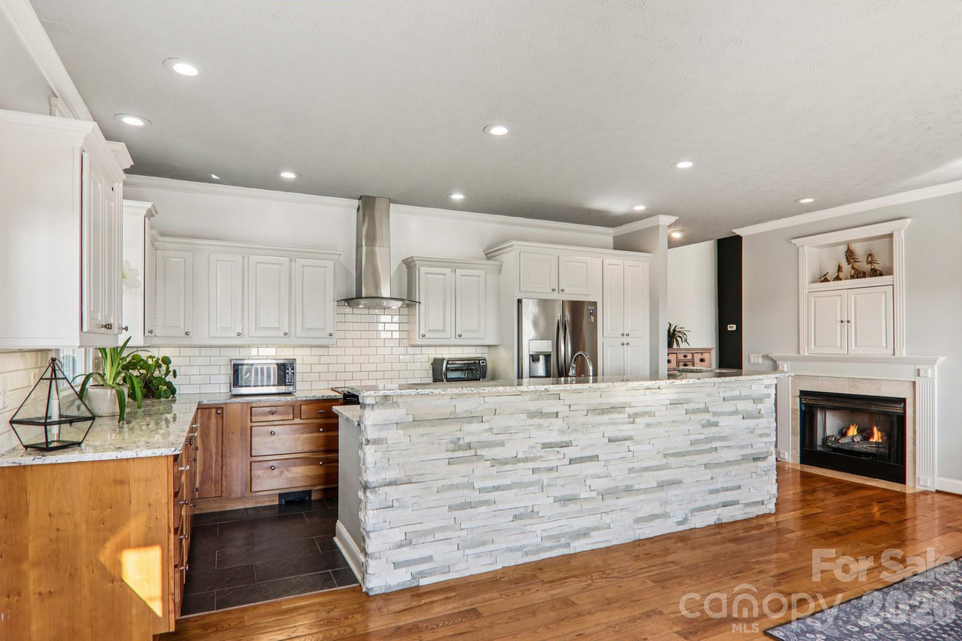 209 Rowland Drive - Photo 5