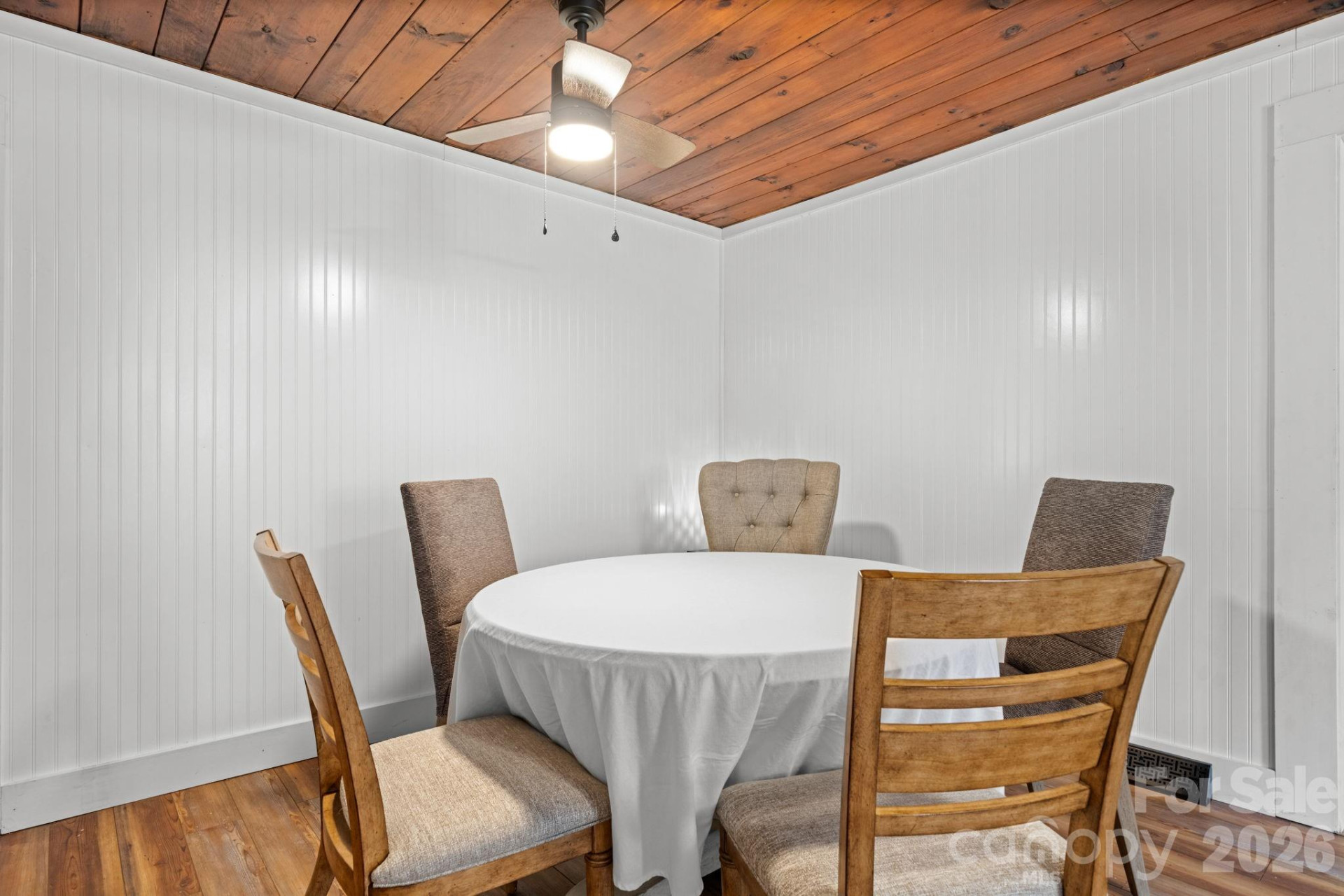 88 Lincoln Avenue - Photo 15