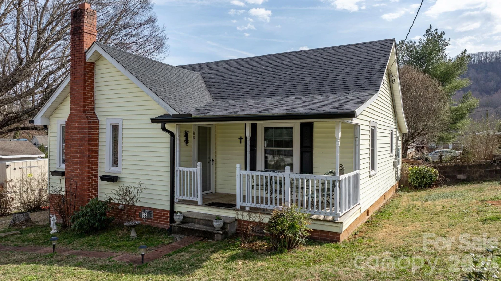 88 Lincoln Avenue - Photo 6