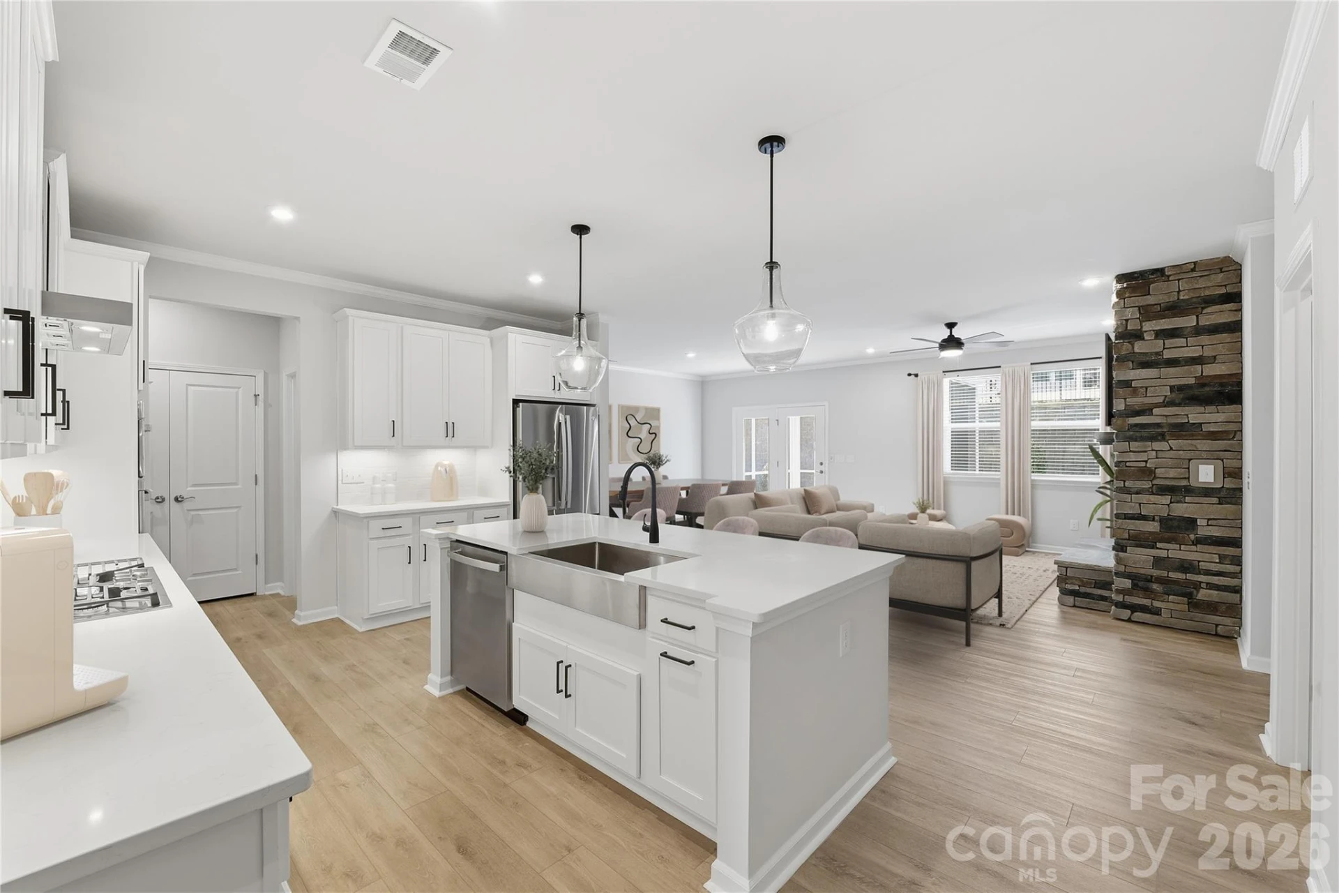 976 Exeter Drive - Photo 8