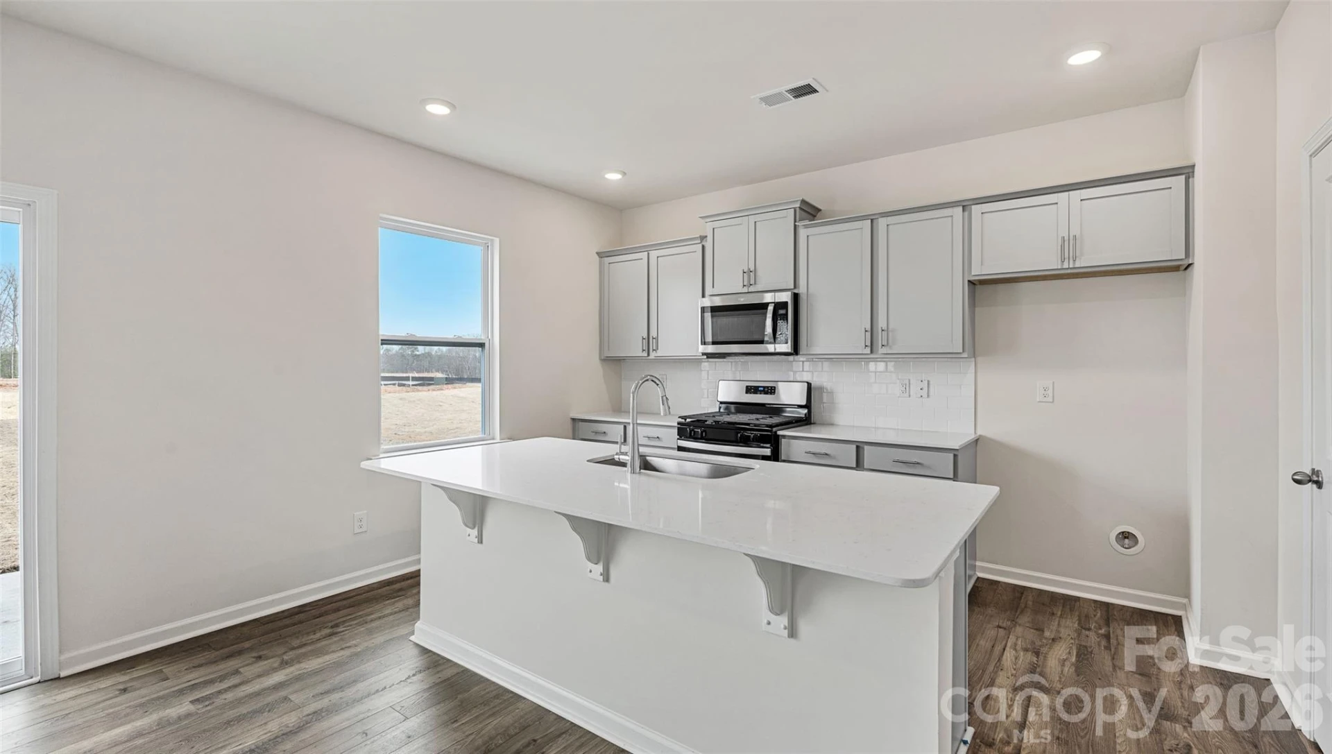 835 Adelston Lane - Photo 5