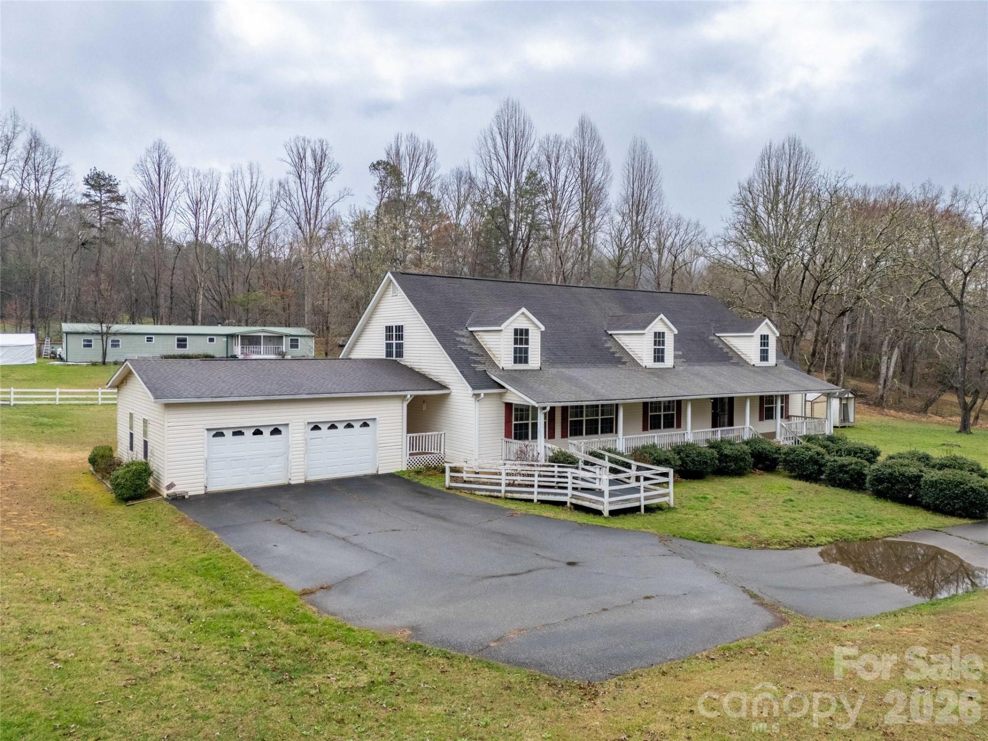 1564 Camp Creek Road - Photo 2