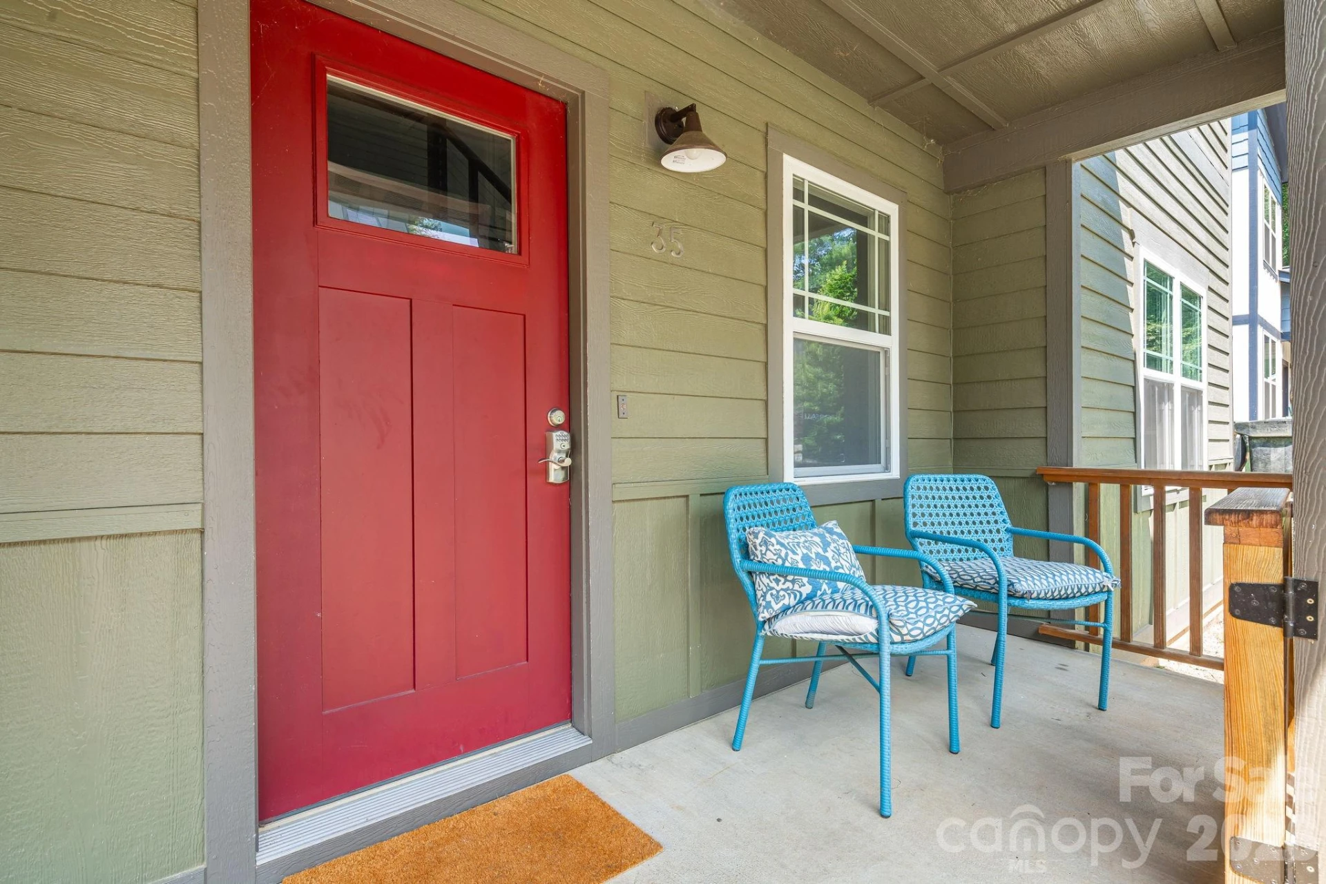 35 Emmett Lane - Photo 2