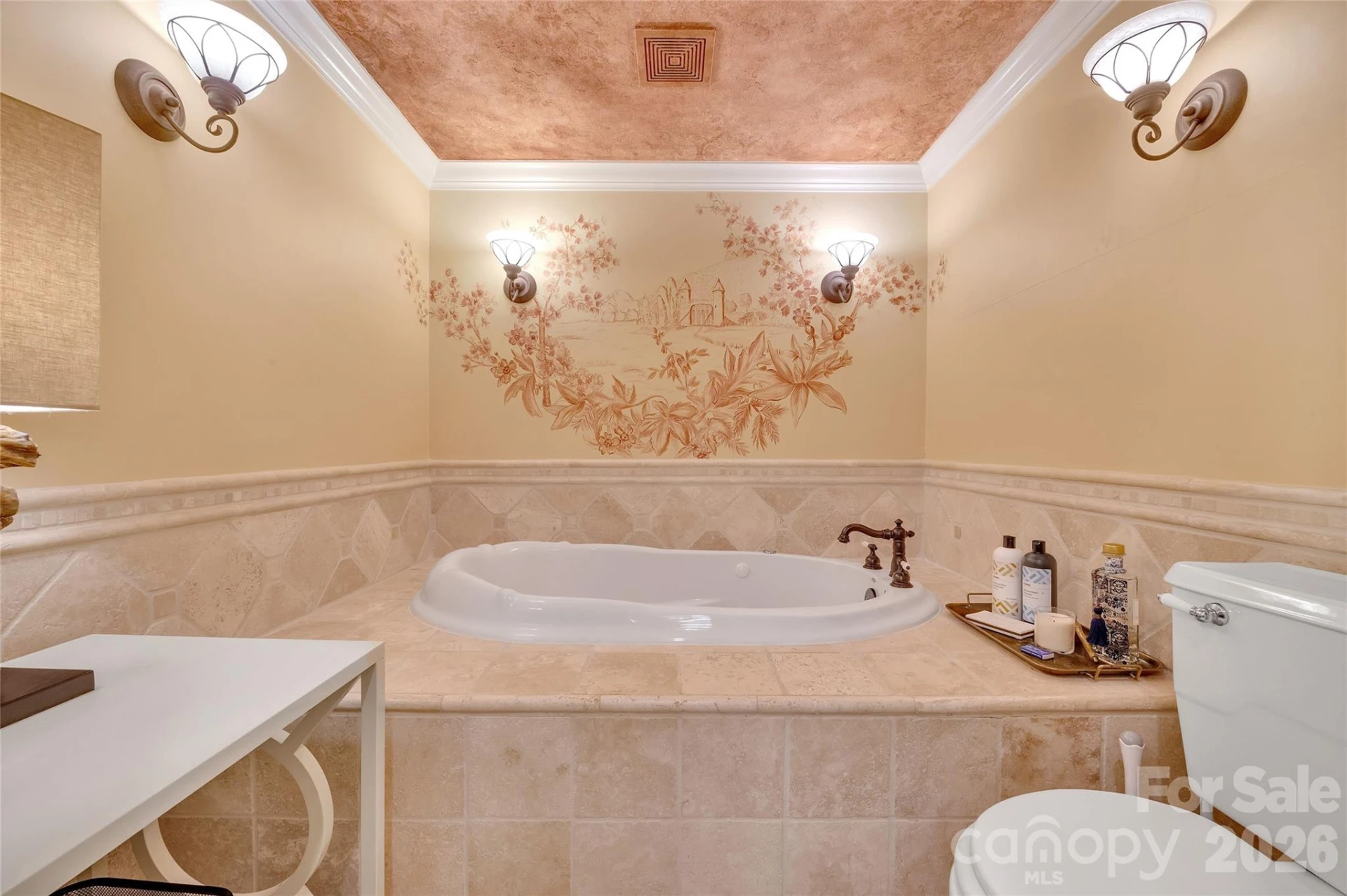 562 West Club Boulevard - Photo 30