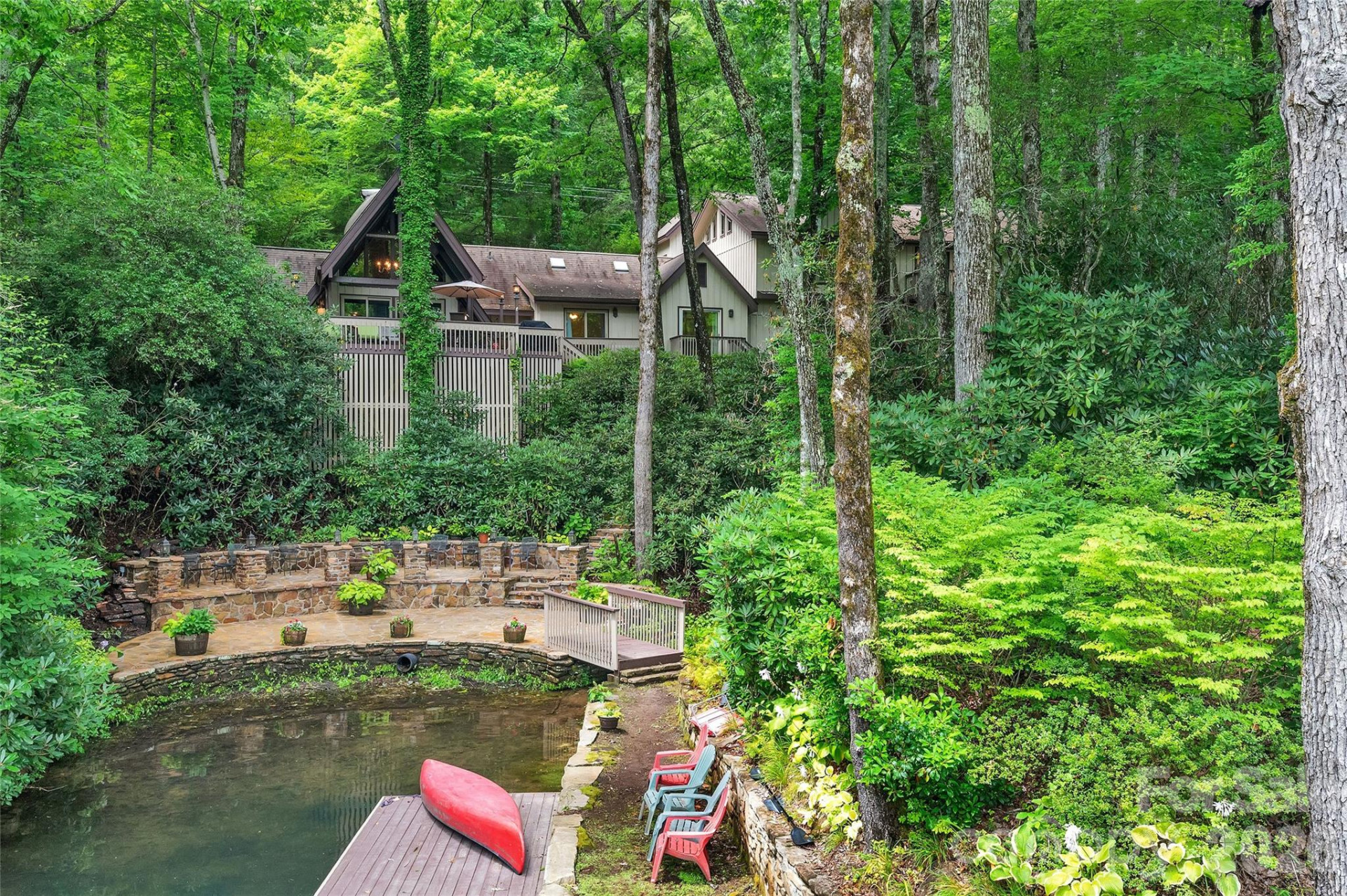 562 West Club Boulevard - Photo 39