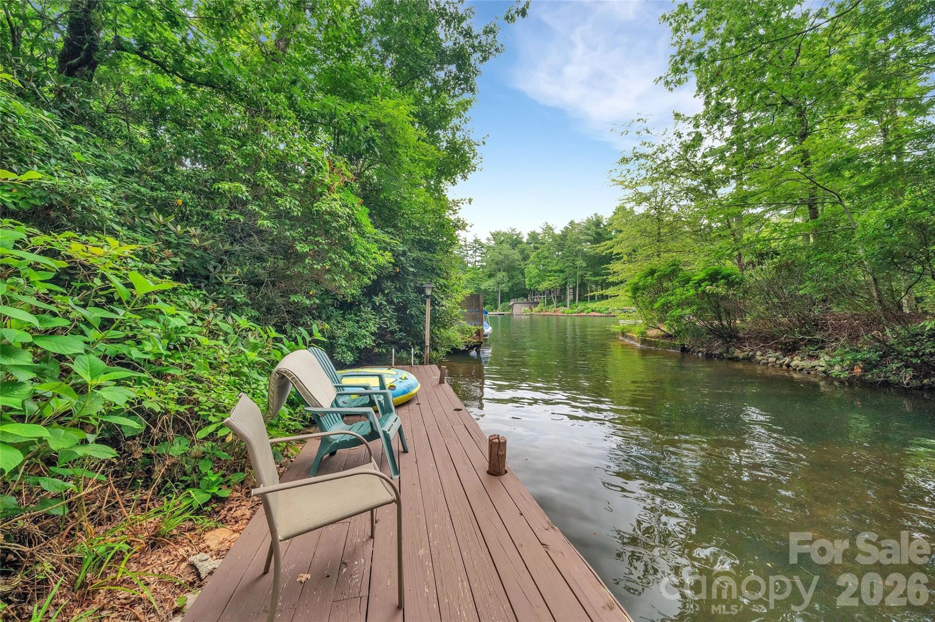 562 West Club Boulevard - Photo 43