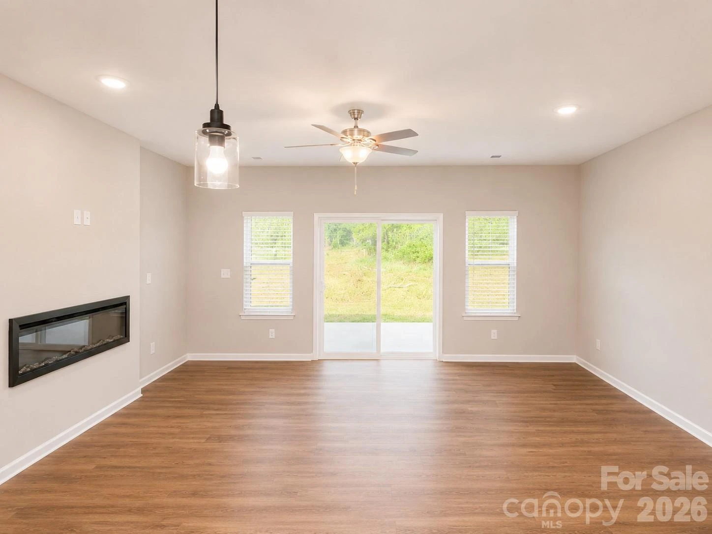 5949 Wallace Avenue - Photo 5