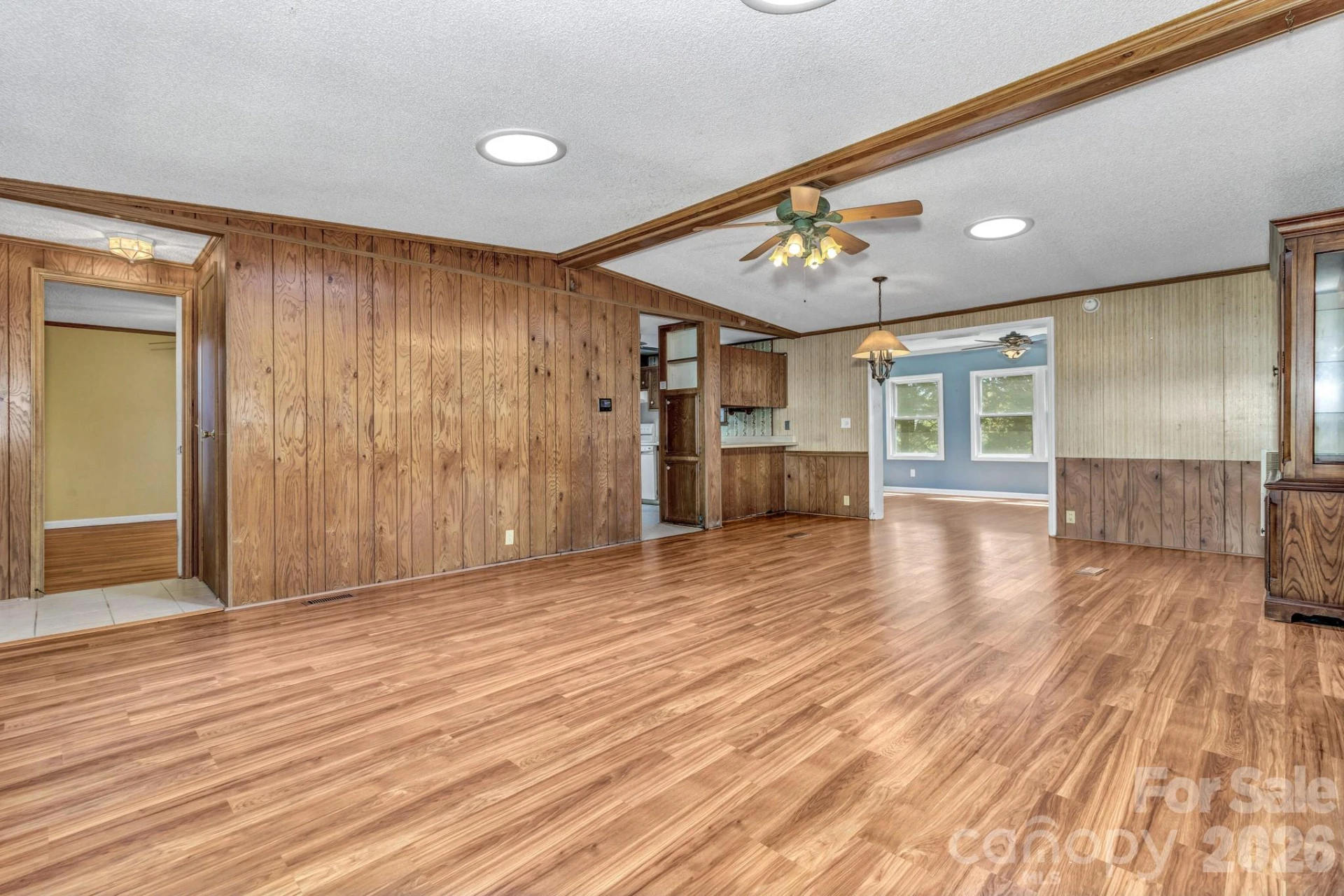 405 Deerfield Court - Photo 12