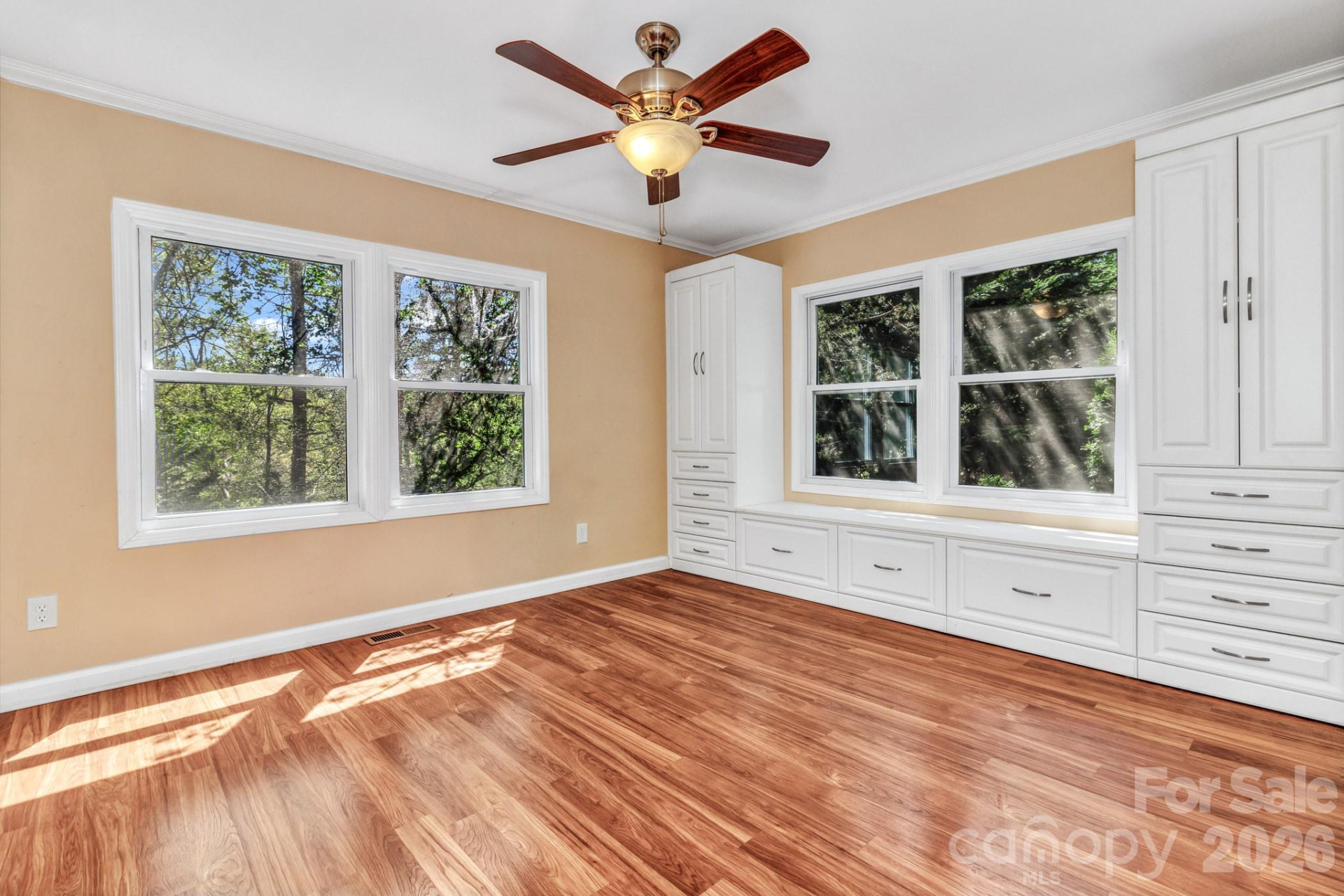 405 Deerfield Court - Photo 14
