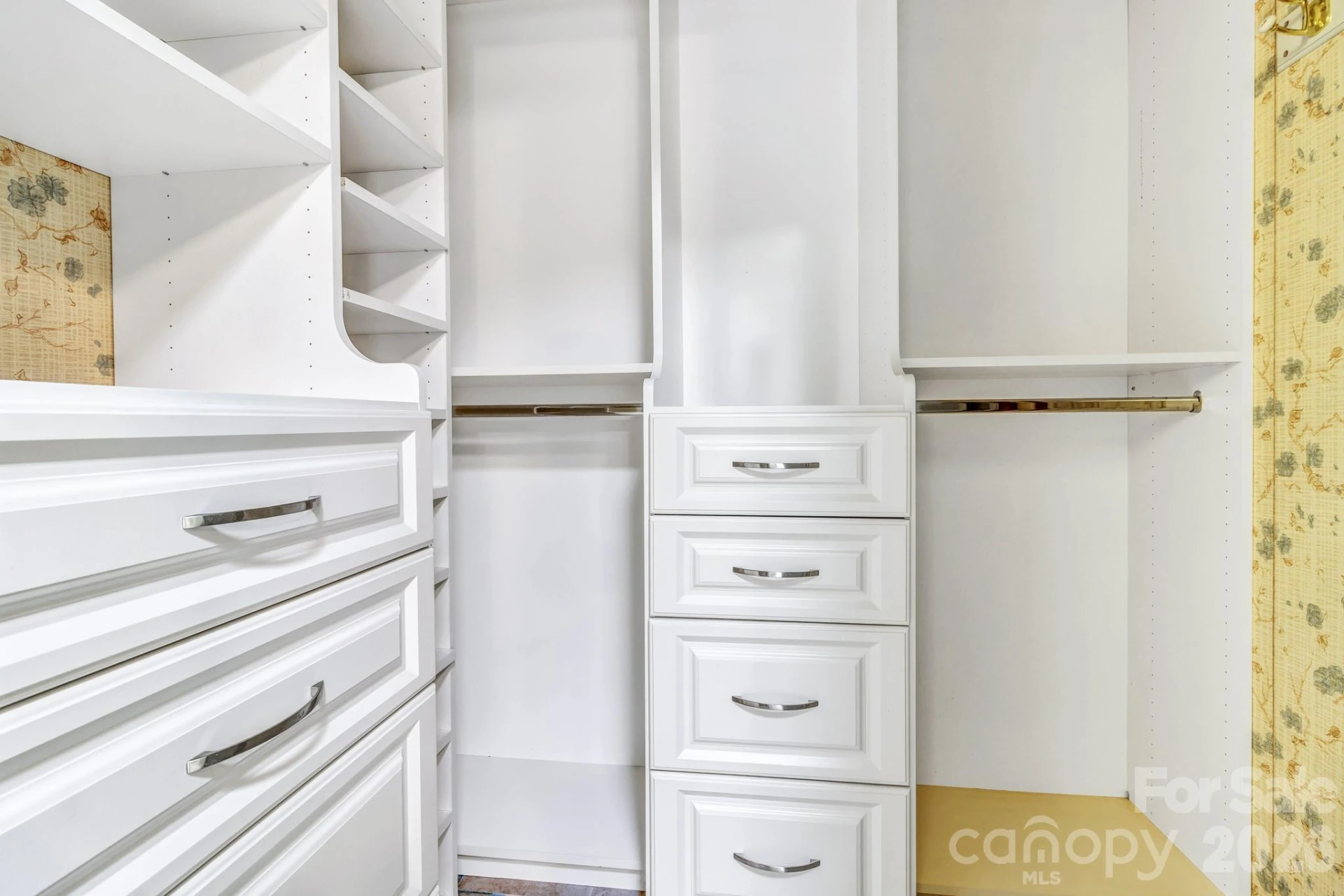 405 Deerfield Court - Photo 16