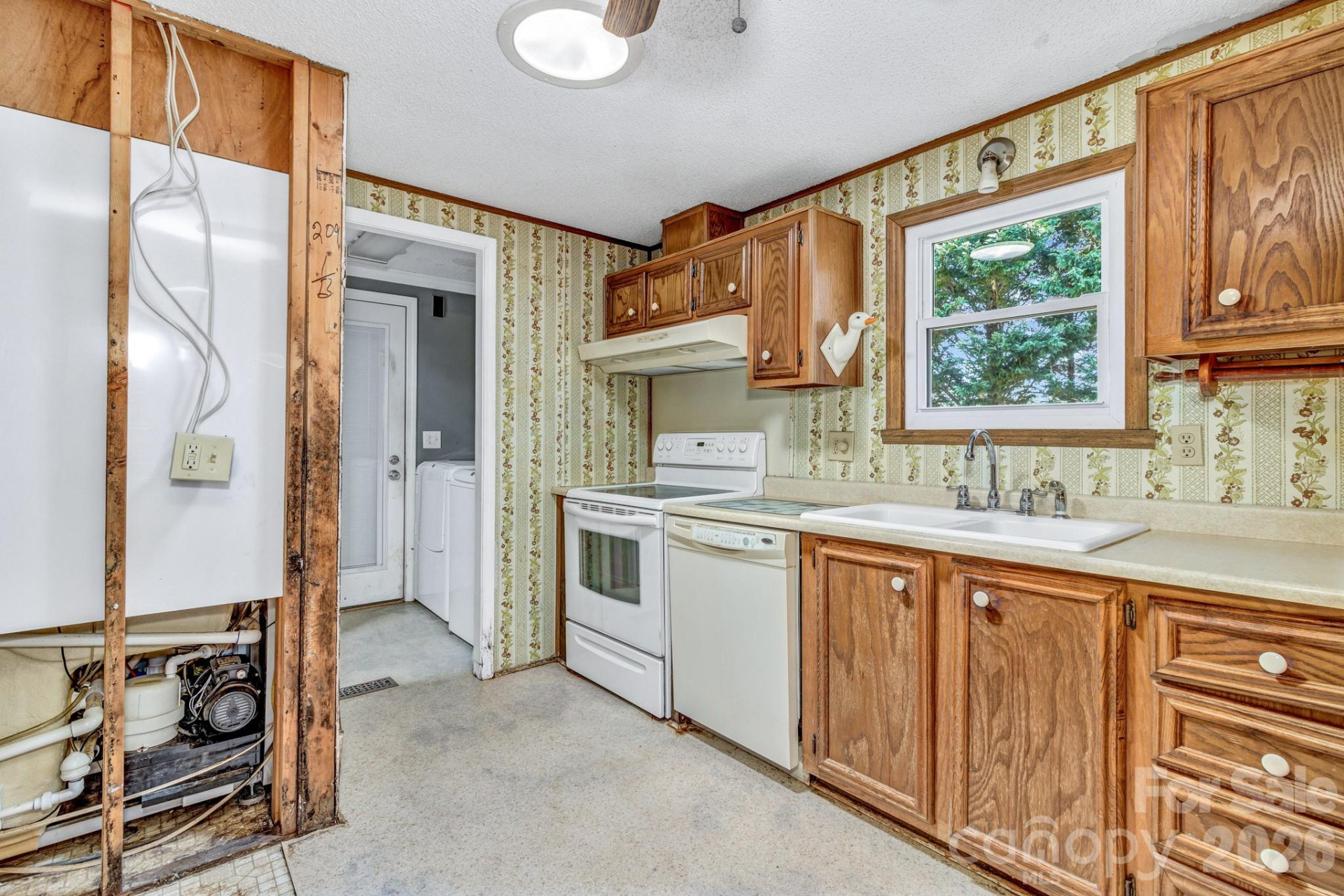 405 Deerfield Court - Photo 25