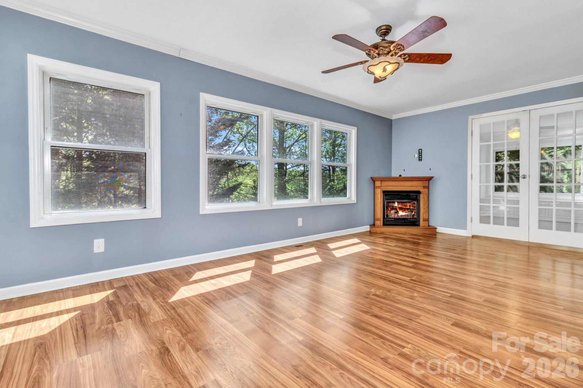 405 Deerfield Court - Photo 7