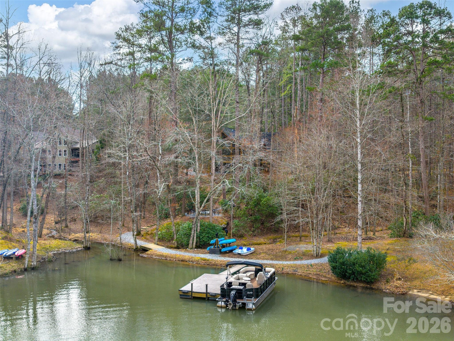 201 Hawk Ridge Drive - Photo 2