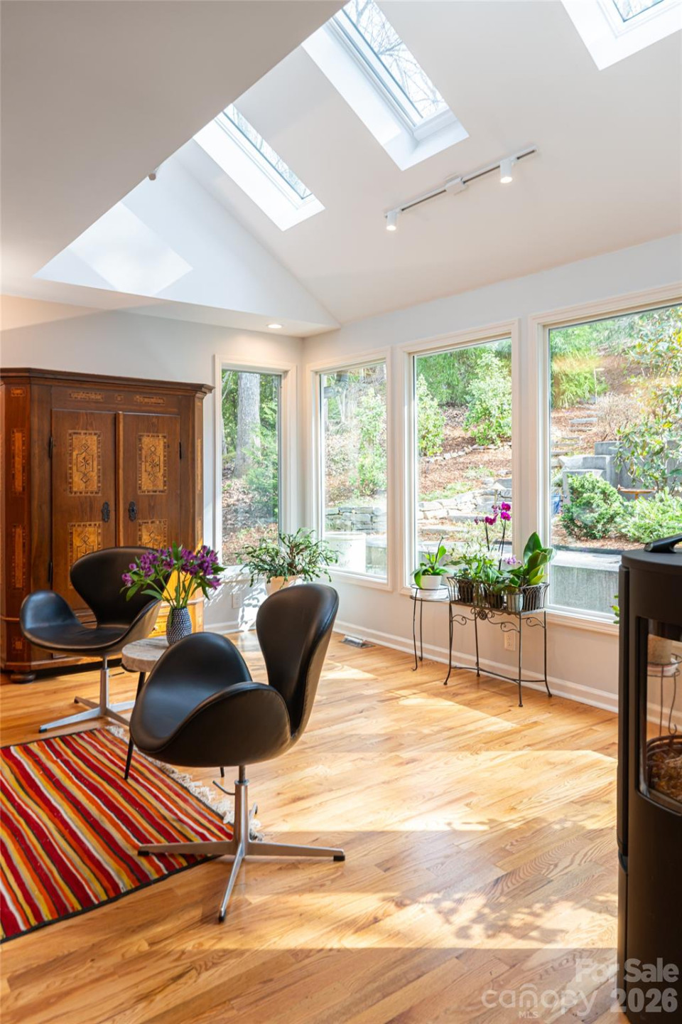 168 Skyview Circle - Photo 17