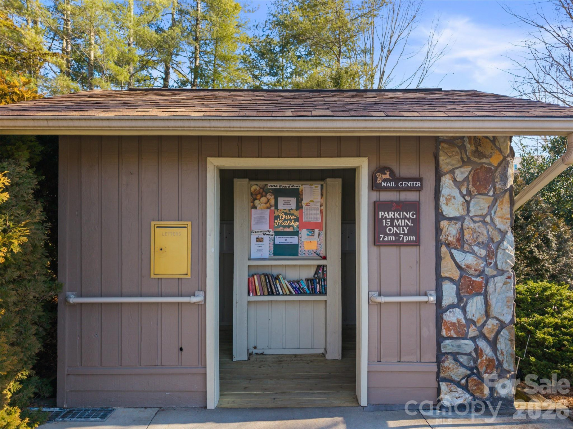 110 Deerlake Drive - Photo 22