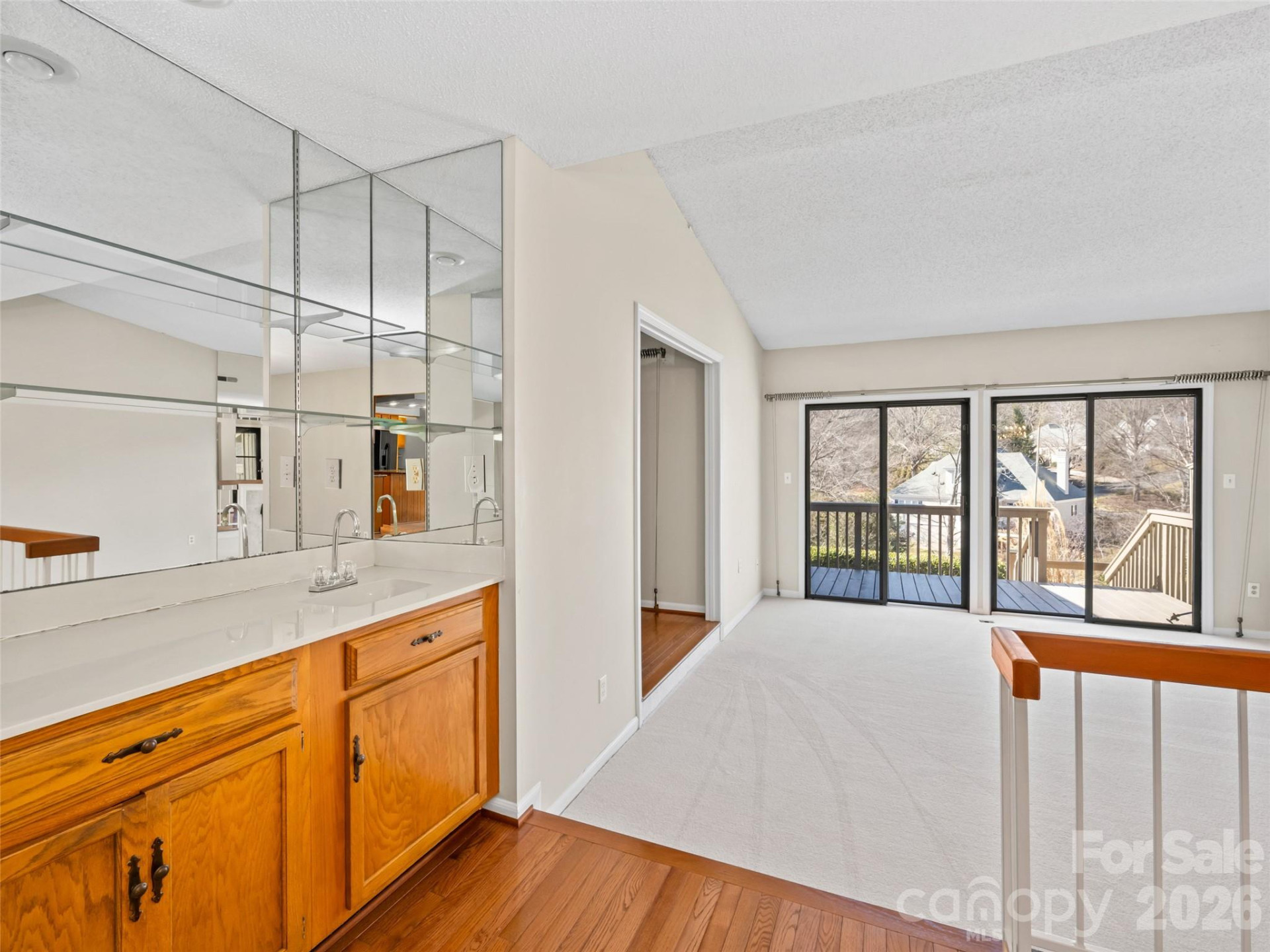 110 Deerlake Drive - Photo 10