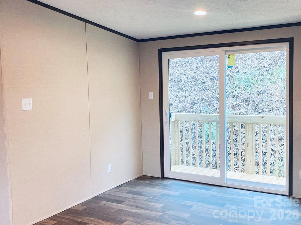 42 Nowhere Drive - Photo 16