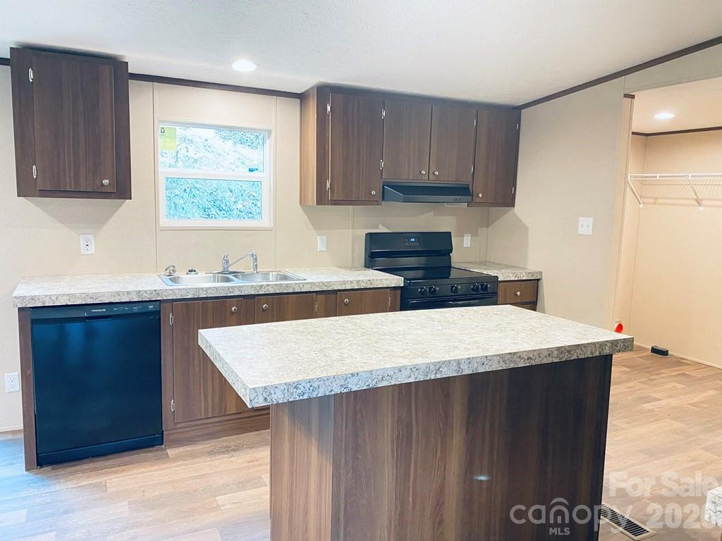 42 Nowhere Drive - Photo 10