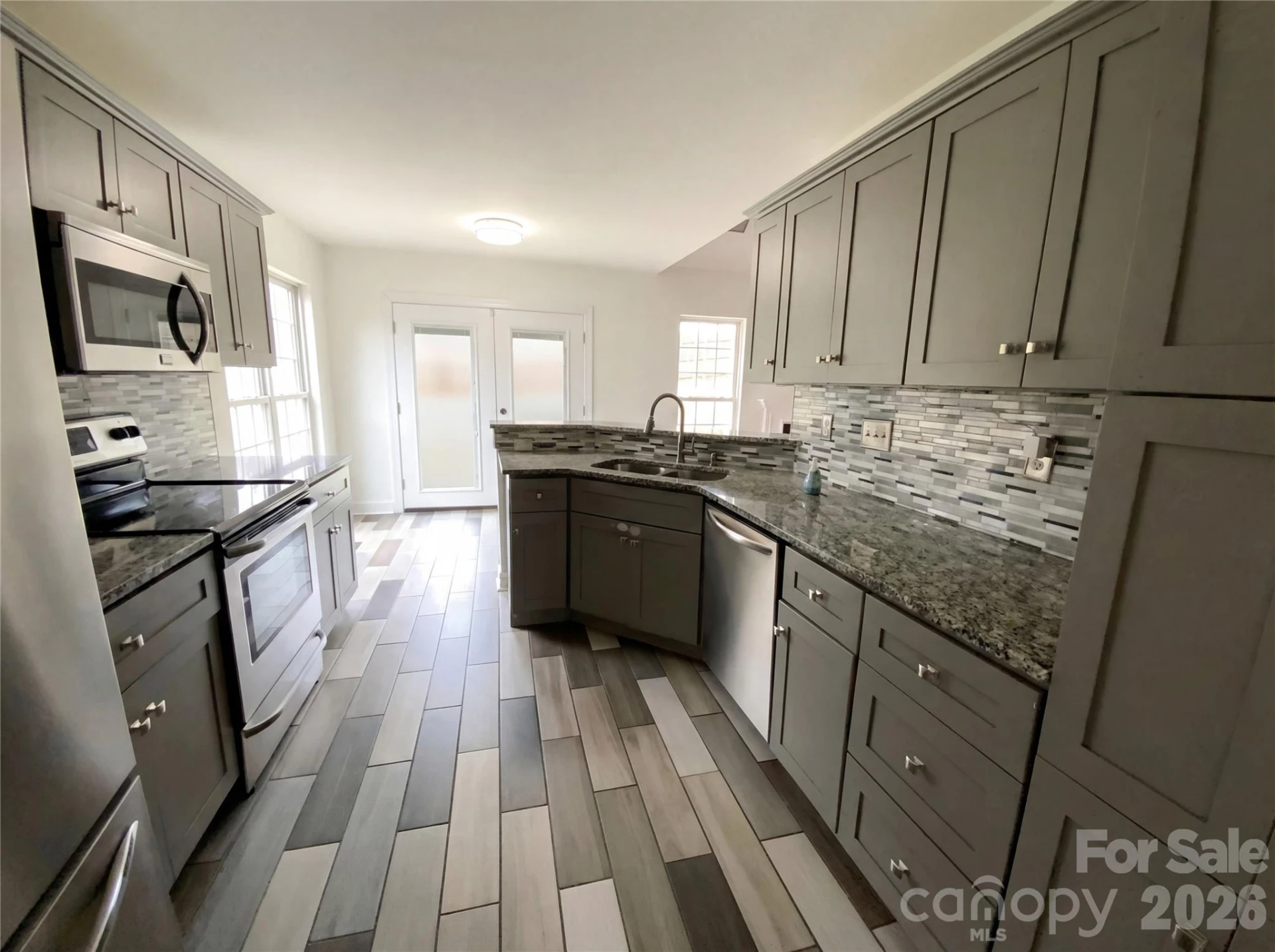 7508 Free Court - Photo 2