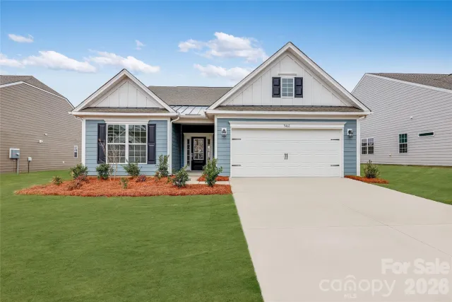 5461 Redbud Road