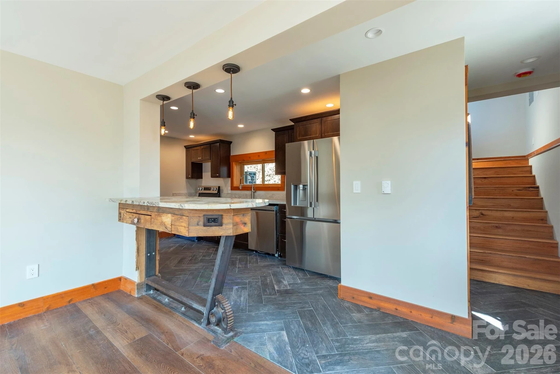 316 Oakdale Drive - Photo 12