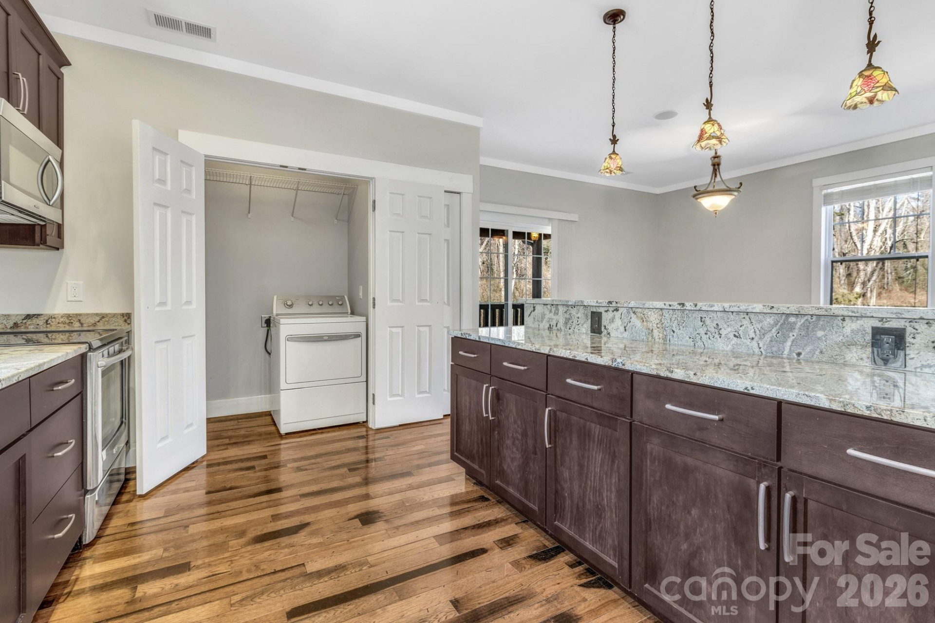 116 Unaka Avenue - Photo 13
