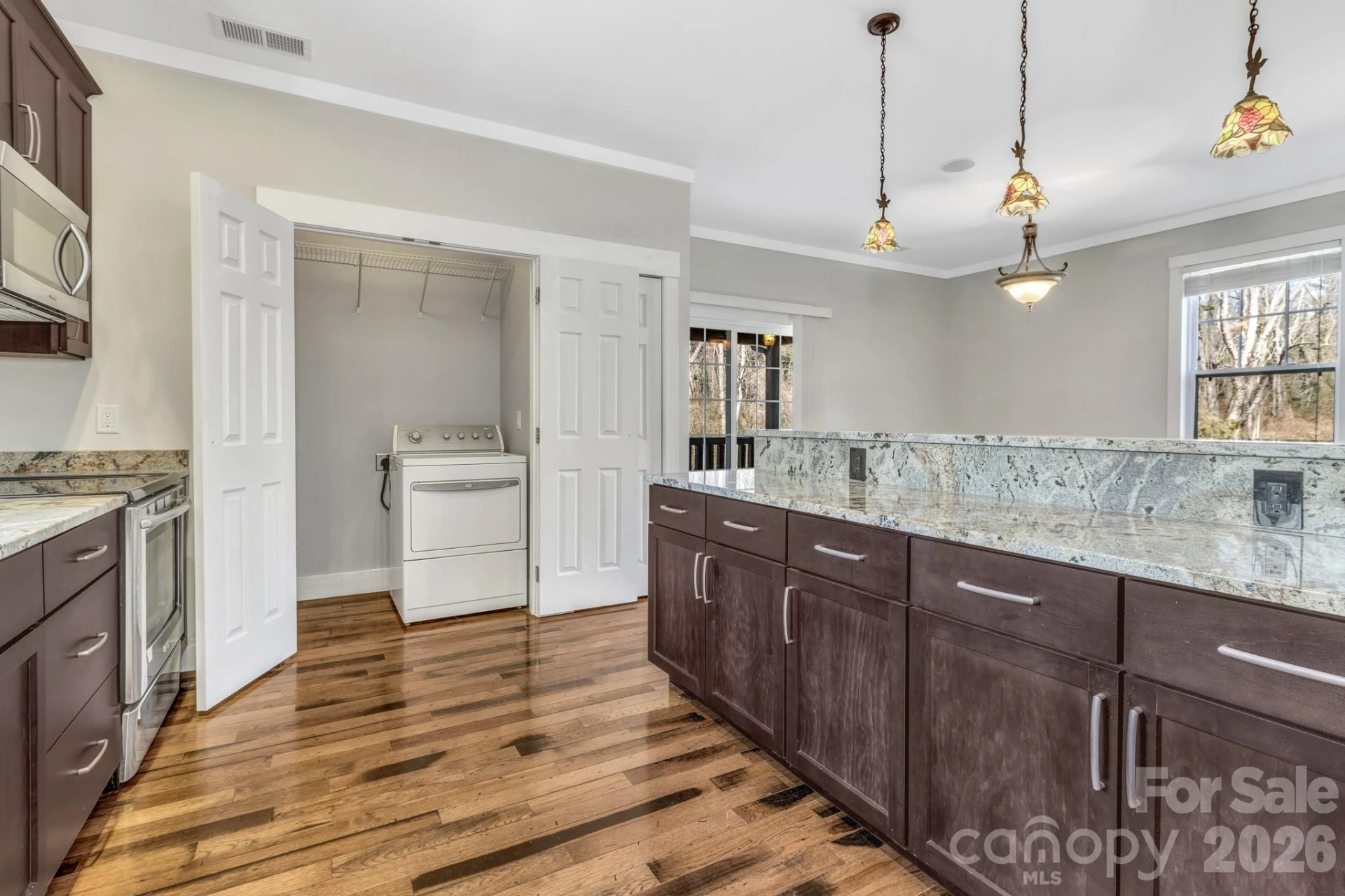 116 Unaka Avenue - Photo 13