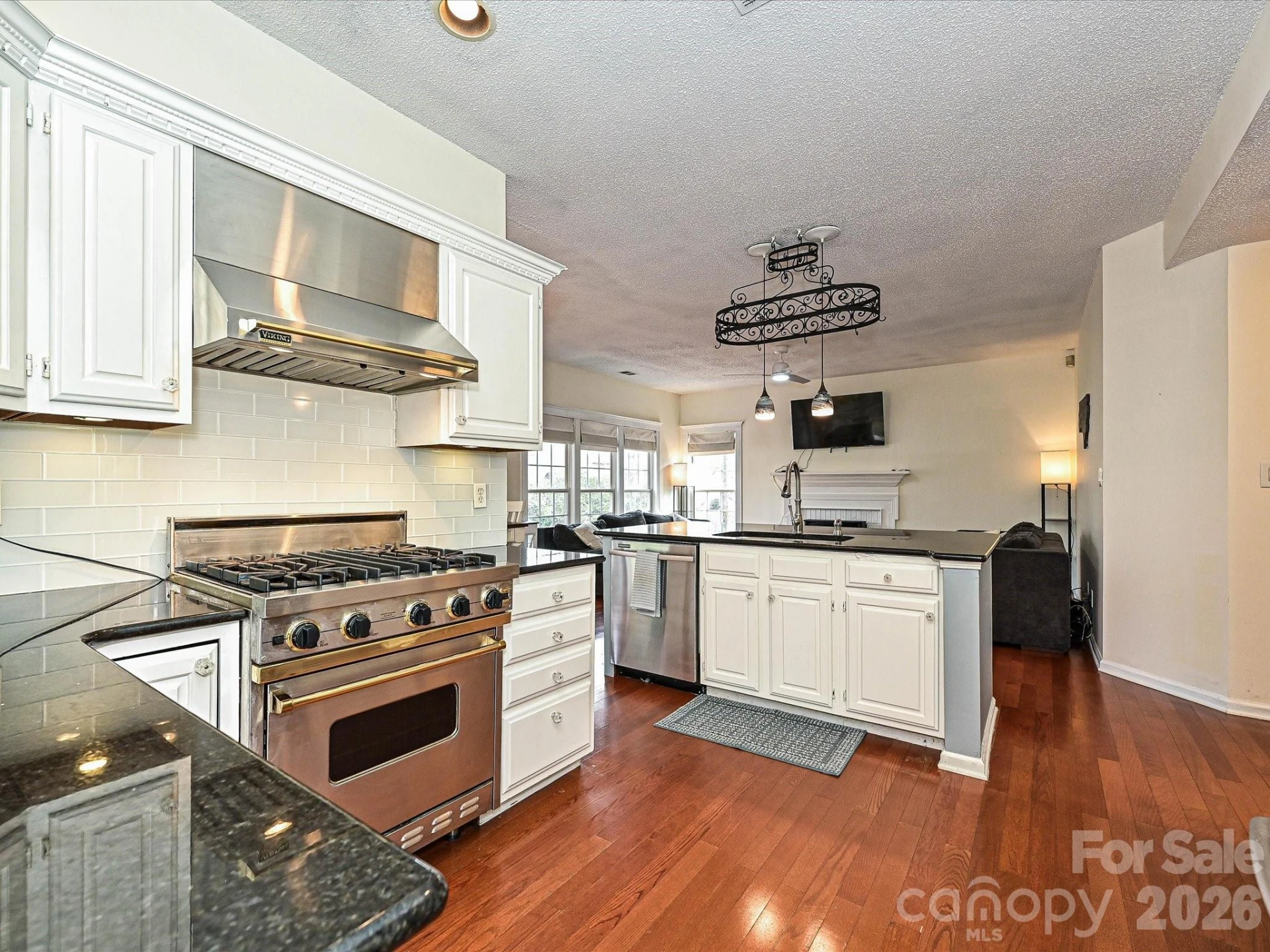 9027 Tayside Court - Photo 13