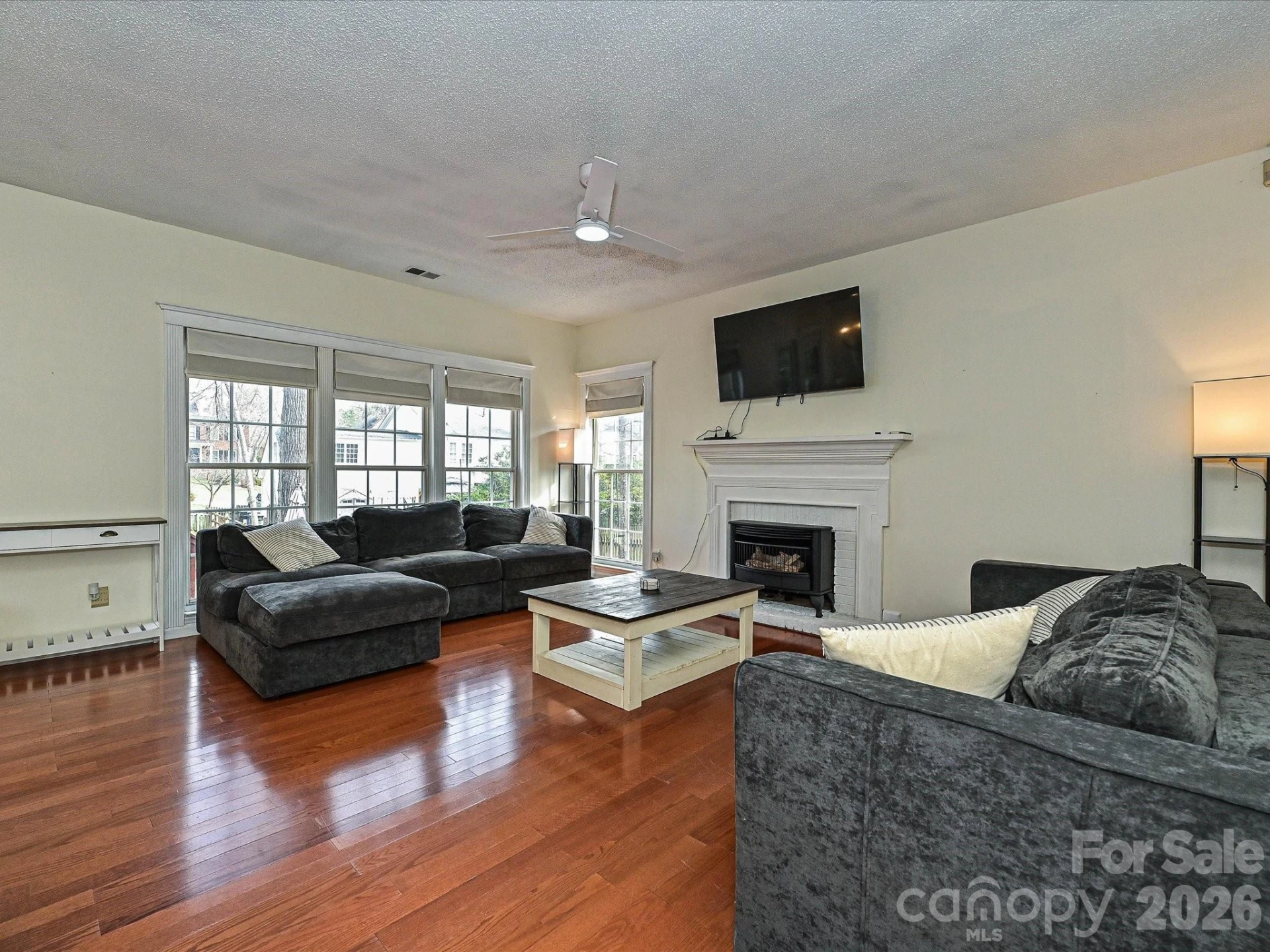 9027 Tayside Court - Photo 15