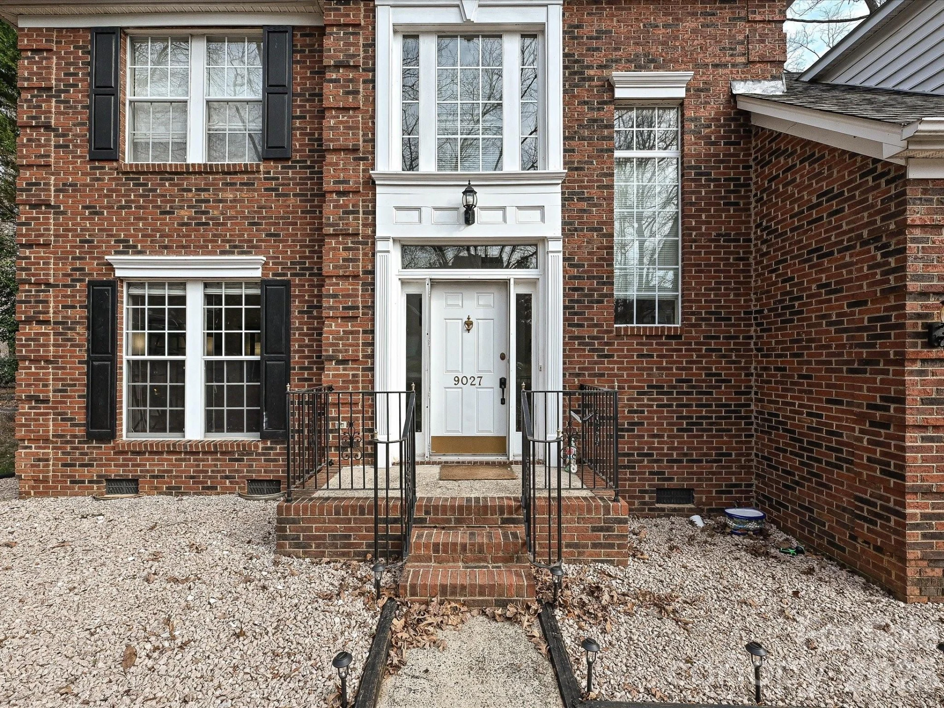 9027 Tayside Court - Photo 3