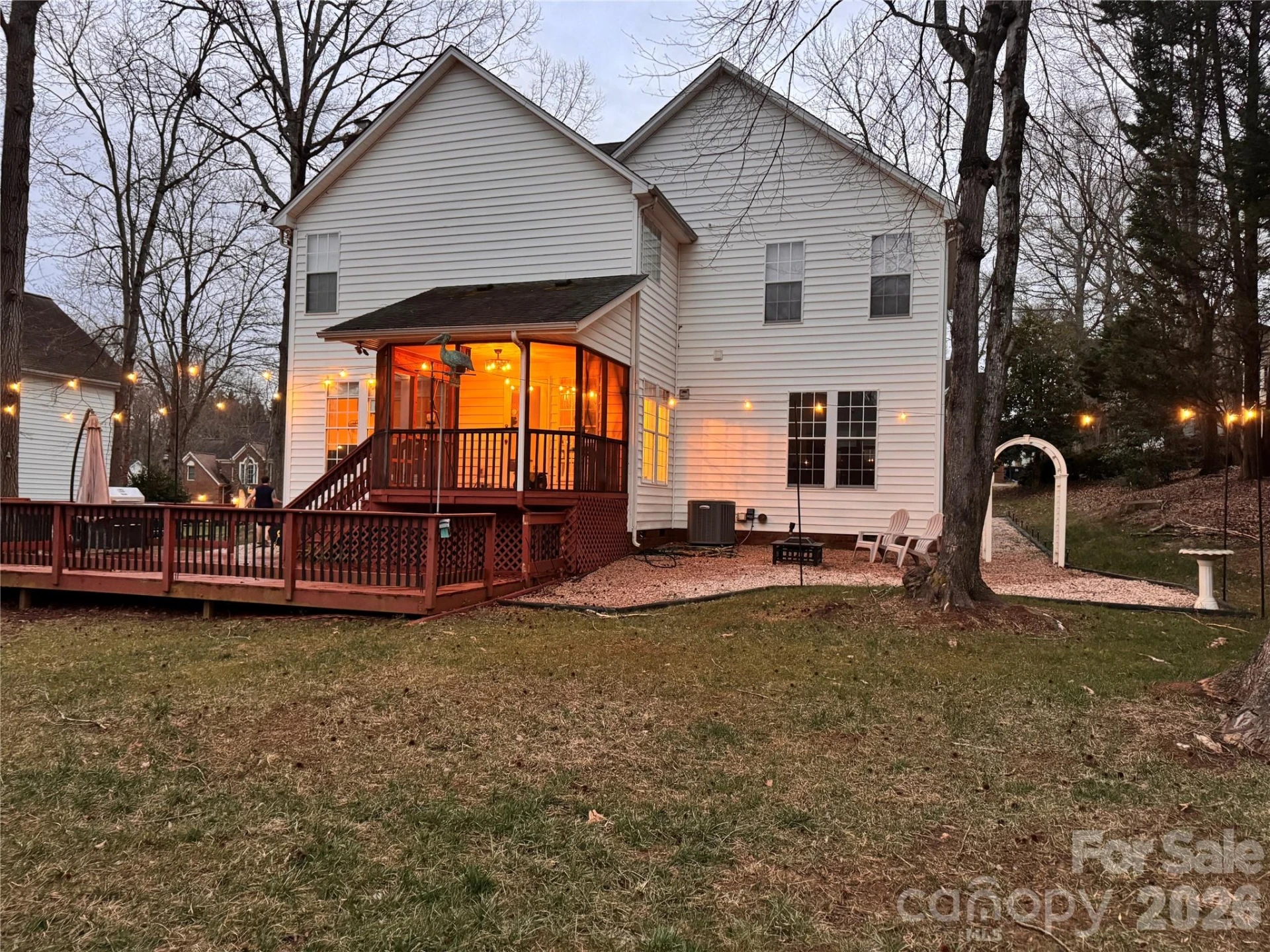 9027 Tayside Court - Photo 43