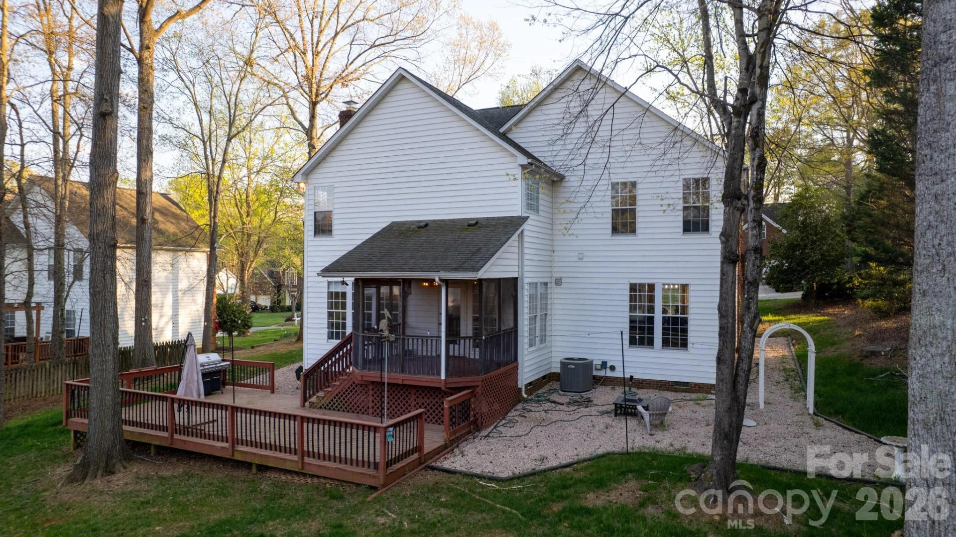 9027 Tayside Court - Photo 47