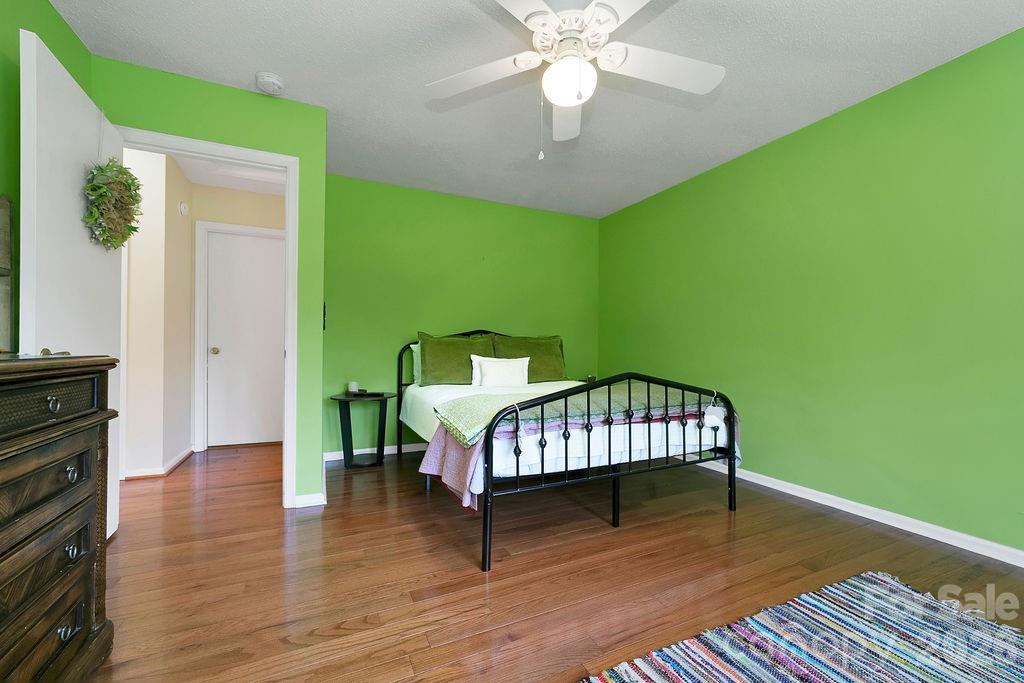 17 Resada Drive - Photo 12