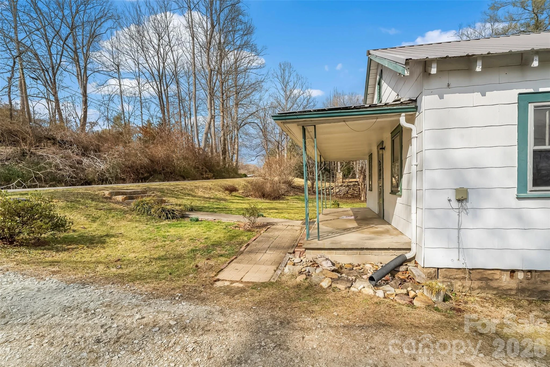 102 Rhododendron Drive - Photo 3
