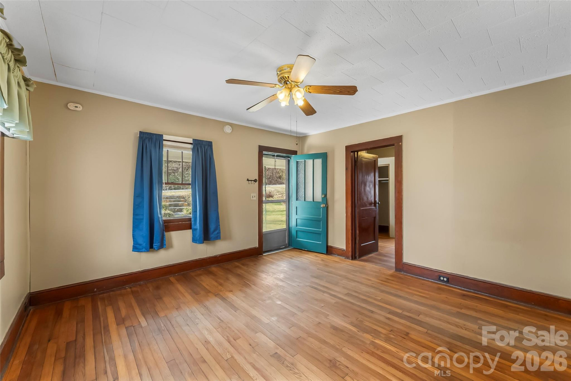 102 Rhododendron Drive - Photo 4