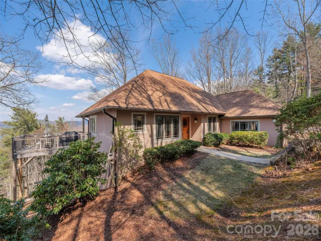 68 Crestwood Road